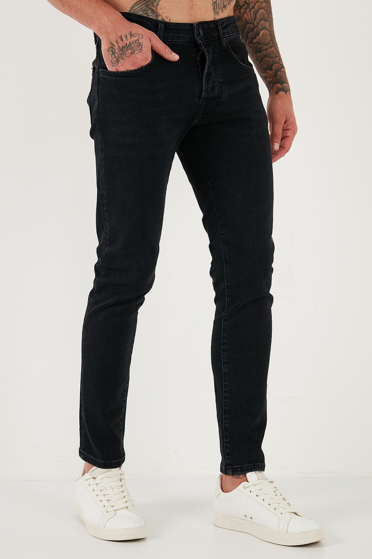 Buratti Pamuklu Slim Fit Normal Bel Dar Paça Jeans Erkek Kot Pantolon 1115C14NAPOLI SİYAH