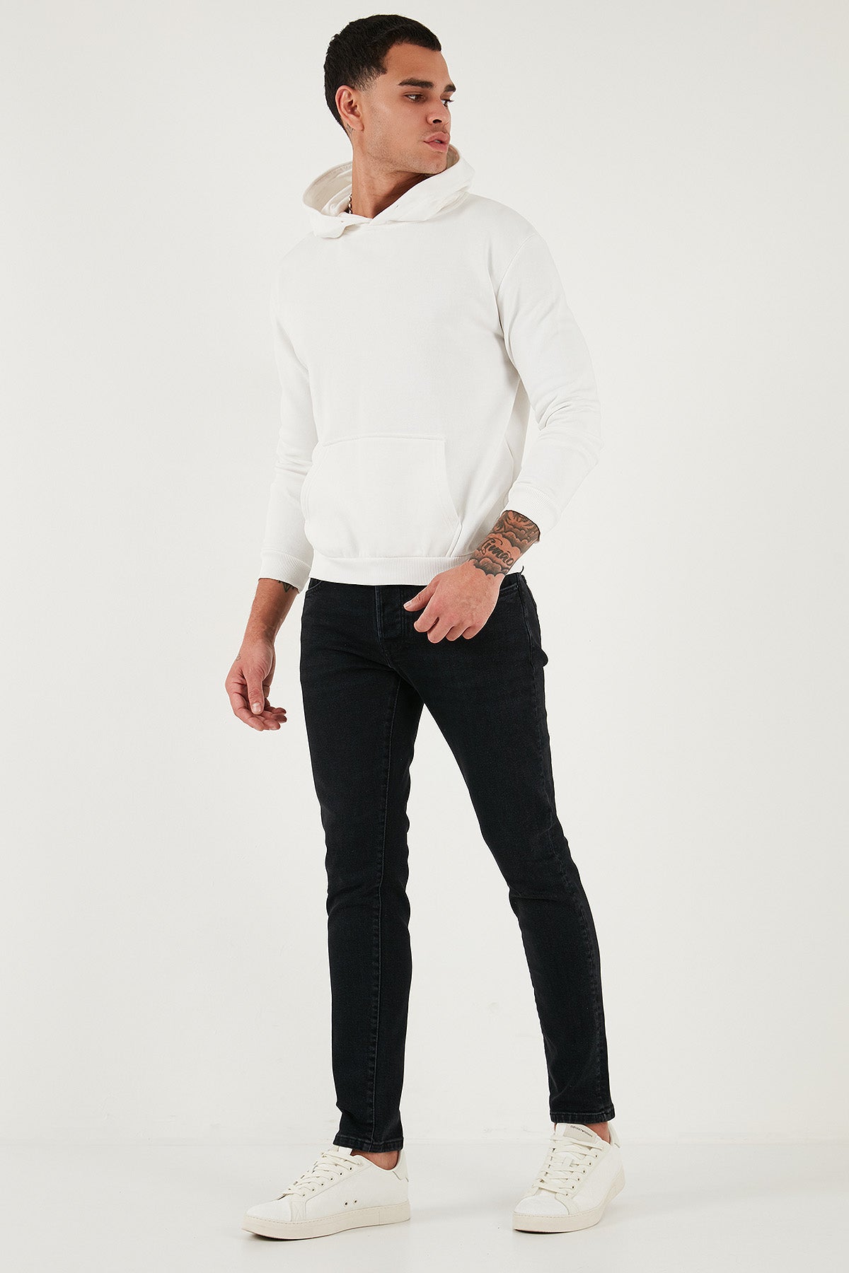 Buratti Pamuklu Slim Fit Normal Bel Dar Paça Jeans Erkek Kot Pantolon 1115C14NAPOLI SİYAH