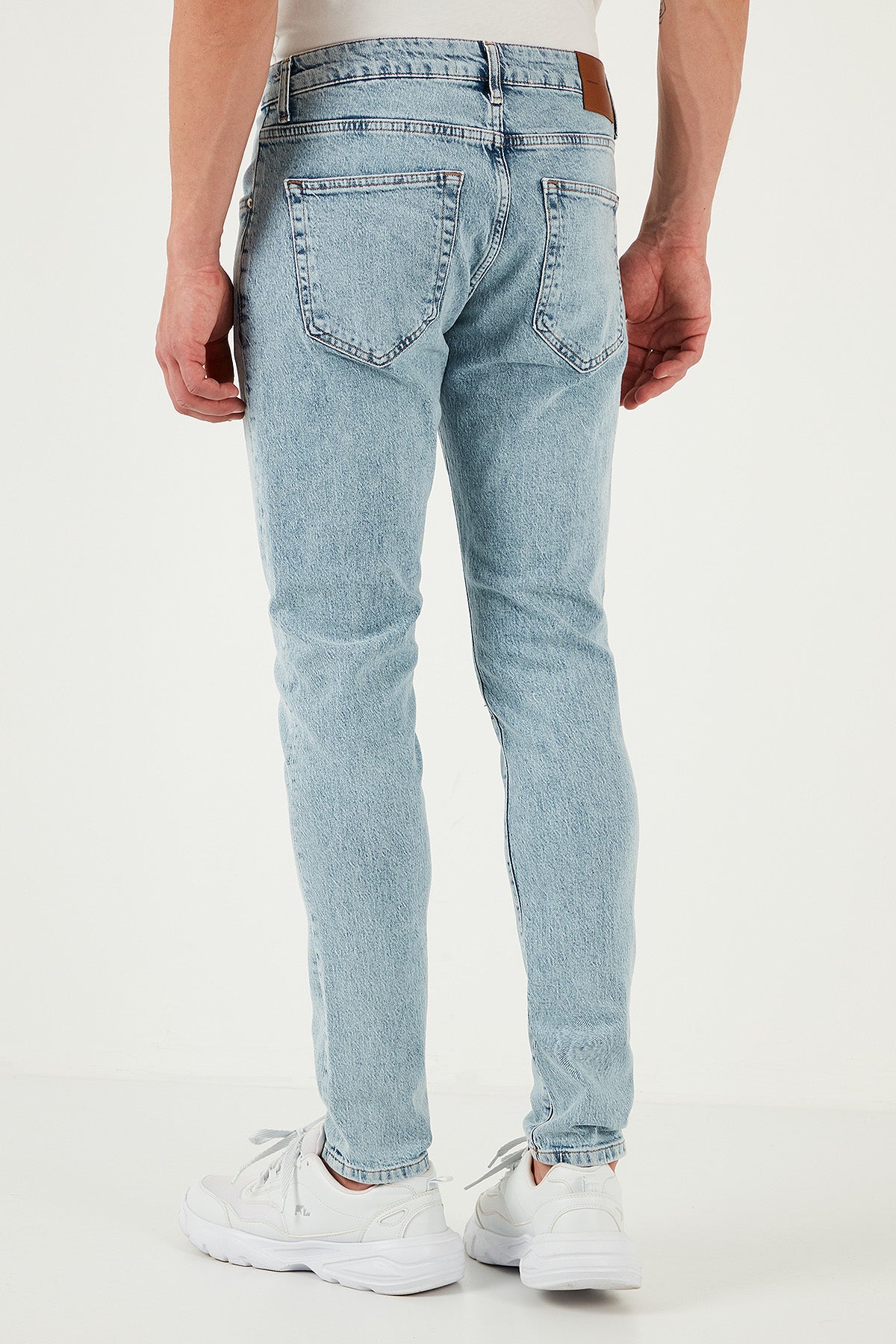 Buratti Streç Pamuklu Slim Fit Normal Bel Dar Paça Jeans Erkek Kot Pantolon 1115S601NAPOLI AÇIK MAVİ
