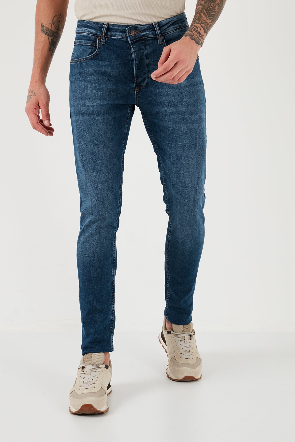 Buratti Pamuklu Normal Bel Slim Fit Dar Paça Jeans Erkek Kot Pantolon 1122J107NAPOLI LACİVERT