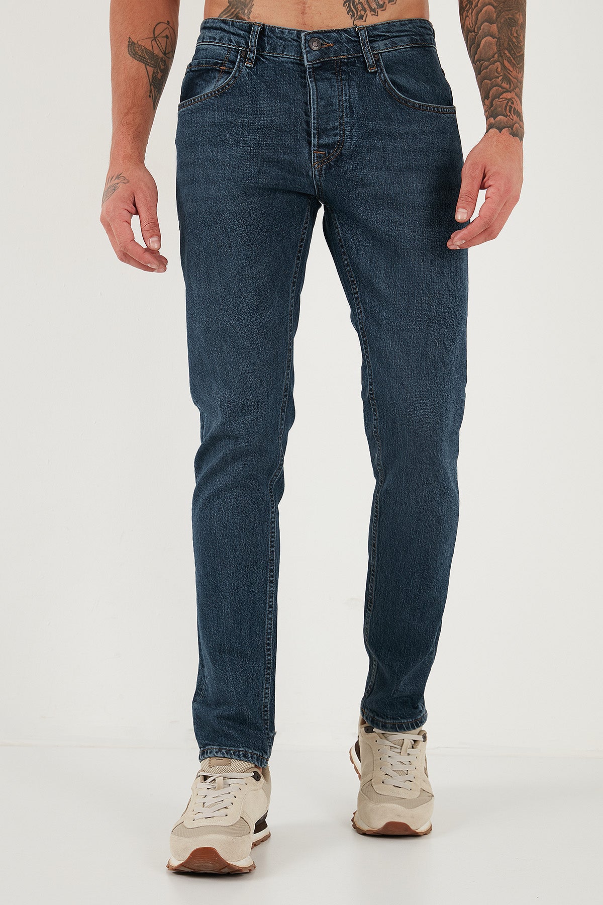 Buratti Pamuklu Slim Fit Normal Bel Dar Paça Jeans Erkek Kot Pantolon 1124C04NAPOLI LACİVERT