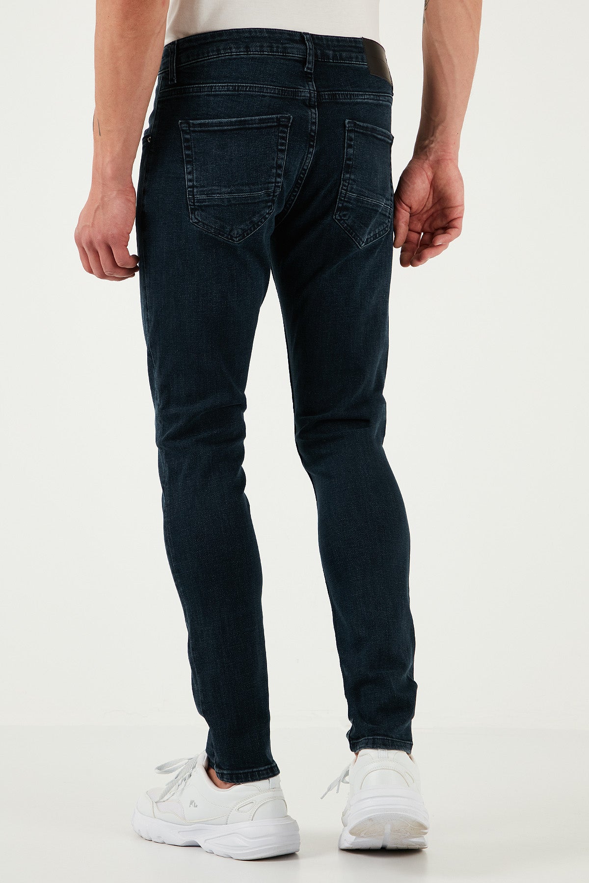 Buratti Streç Pamuklu Slim Fit Normal Bel Dar Paça Jeans Erkek Kot Pantolon 1124S80NAPOLI LACİVERT