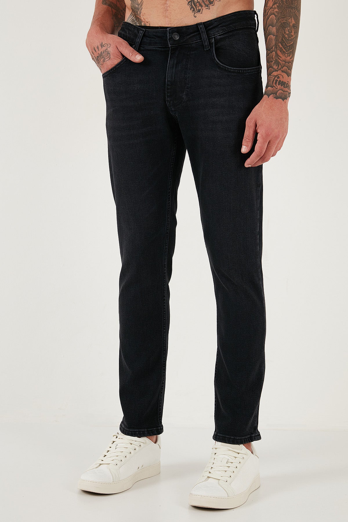 Buratti Pamuklu Regular Fit Normal Bel Boru Paça Jeans Erkek Kot Pantolon 2203C14PARMA SİYAH