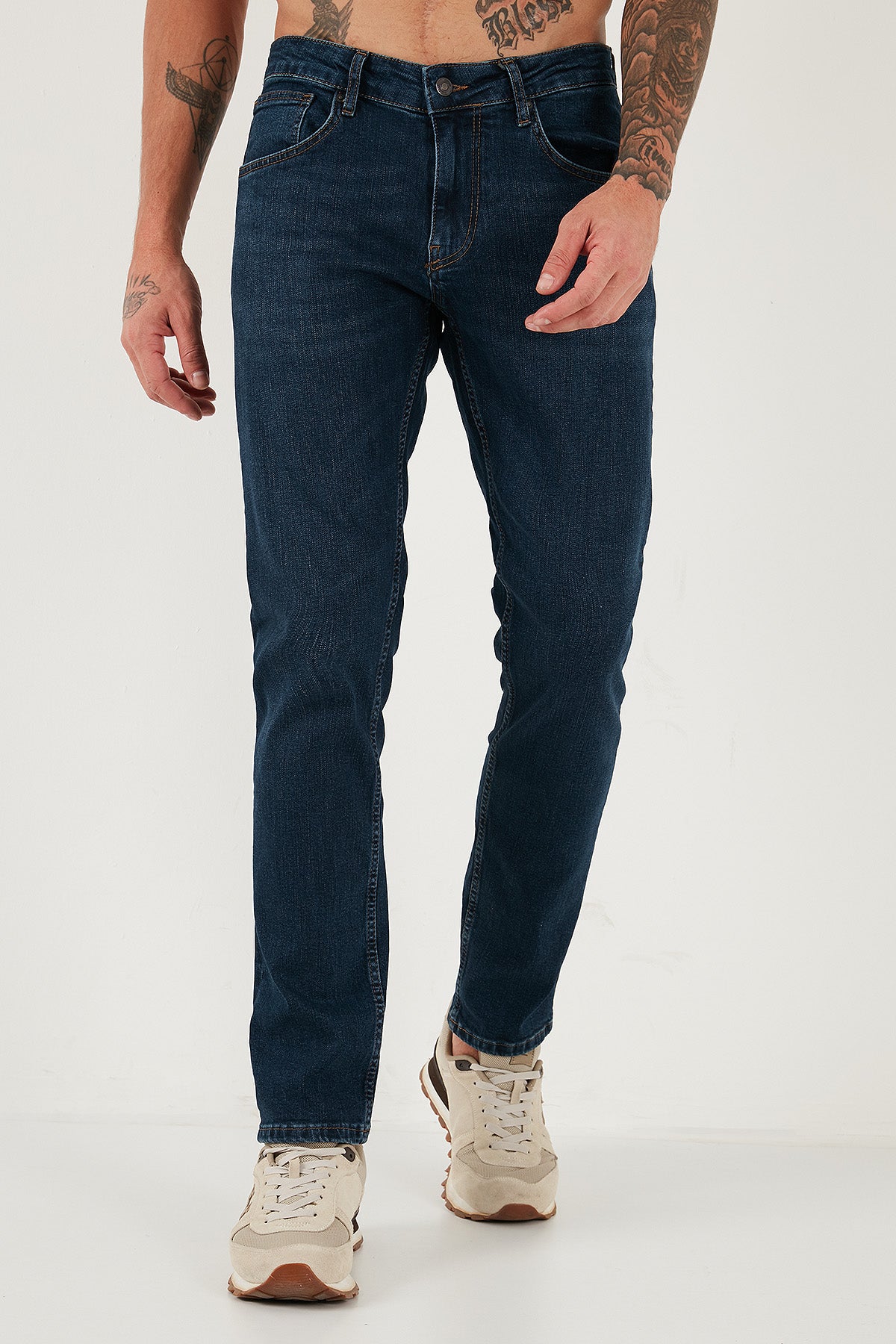 Buratti Pamuklu Regular Fit Normal Bel Boru Paça Jeans Erkek Kot Pantolon 2203C28PARMA LACİVERT