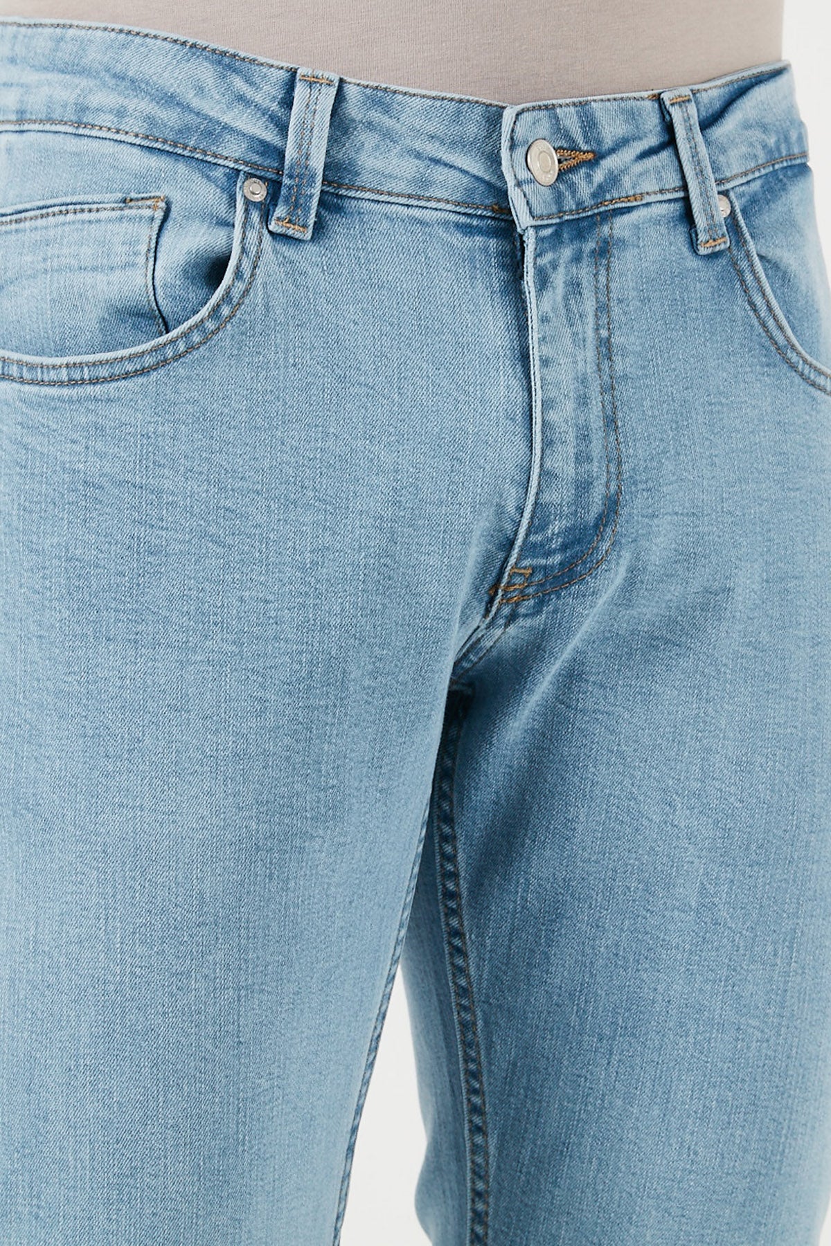 Buratti Pamuklu Regular Fit Normal Bel Boru Paça Jeans Erkek Kot Pantolon 2208J652PARMA AÇIK MAVİ