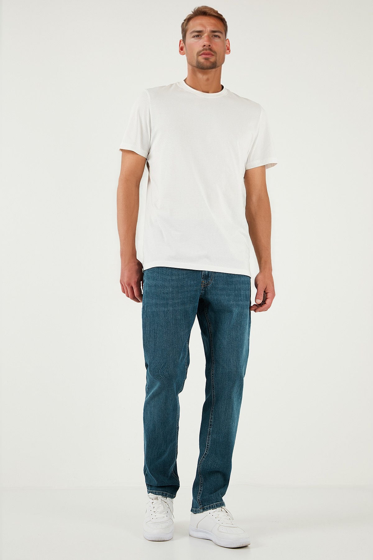 Buratti Streç Pamuklu Regular Fit Normal Bel Boru Paça Jeans Erkek Kot Pantolon 2210S56PARMA YEŞİL
