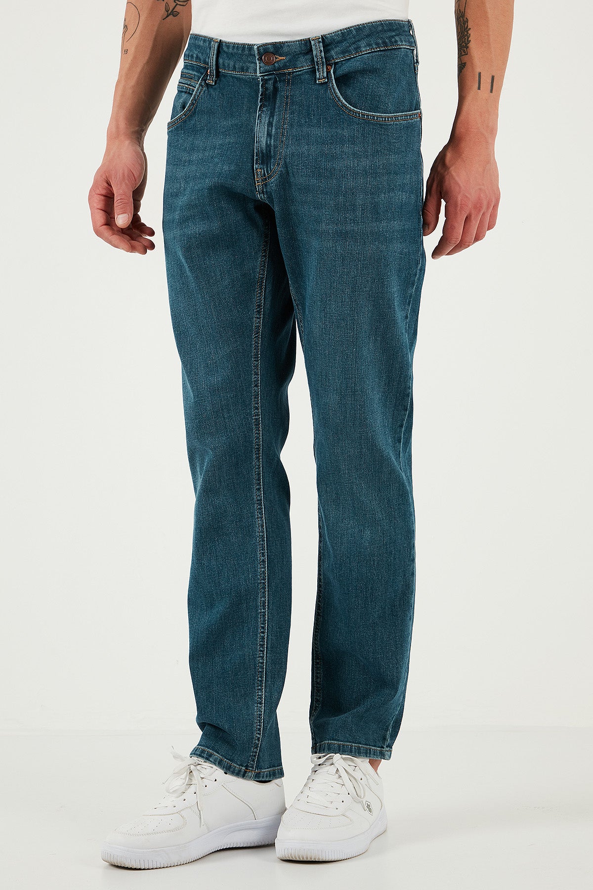 Buratti Streç Pamuklu Regular Fit Normal Bel Boru Paça Jeans Erkek Kot Pantolon 2210S56PARMA YEŞİL