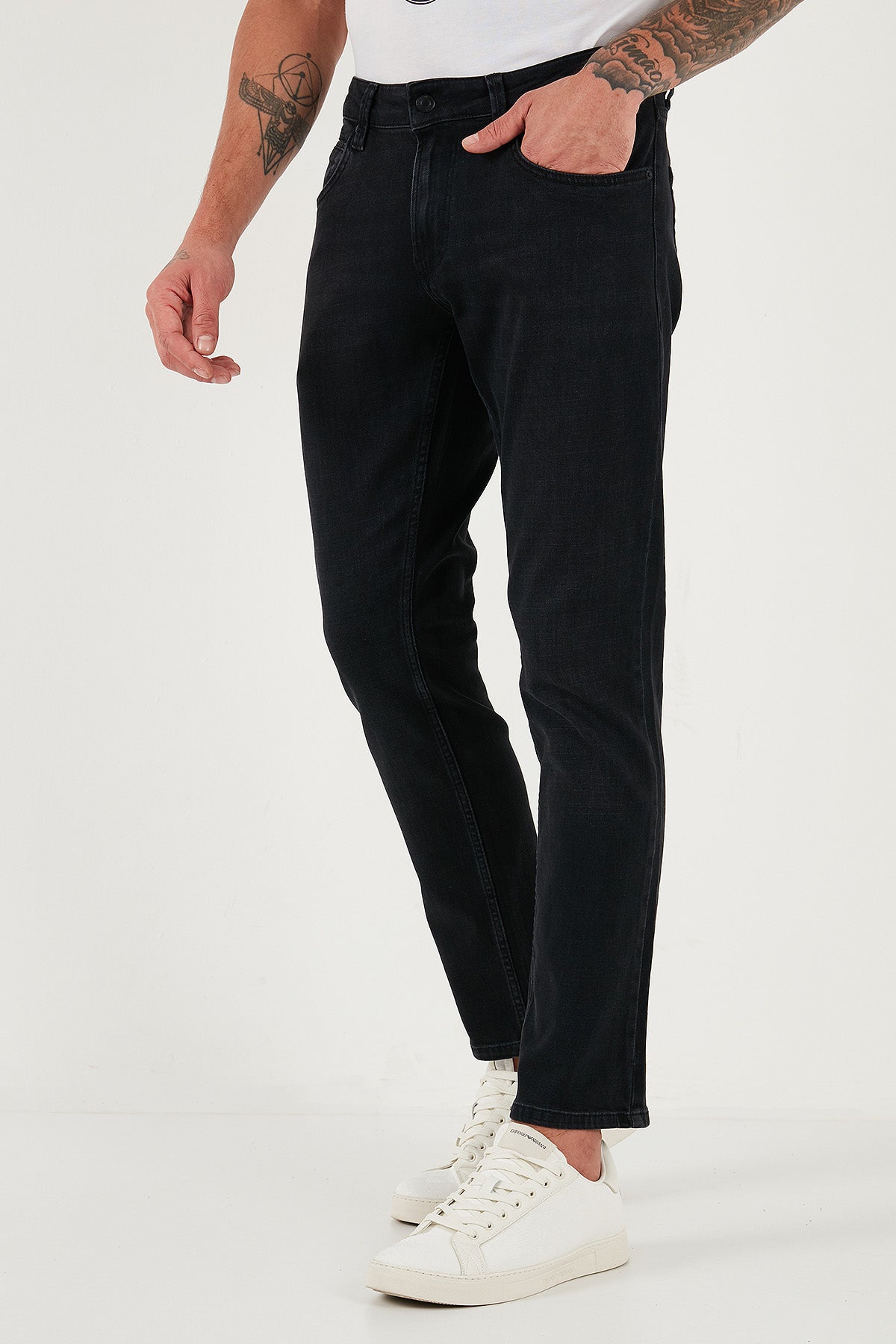 Buratti Pamuklu Regular Fit Normal Bel Boru Paça Jeans Erkek Kot Pantolon 2211C13PARMA SİYAH