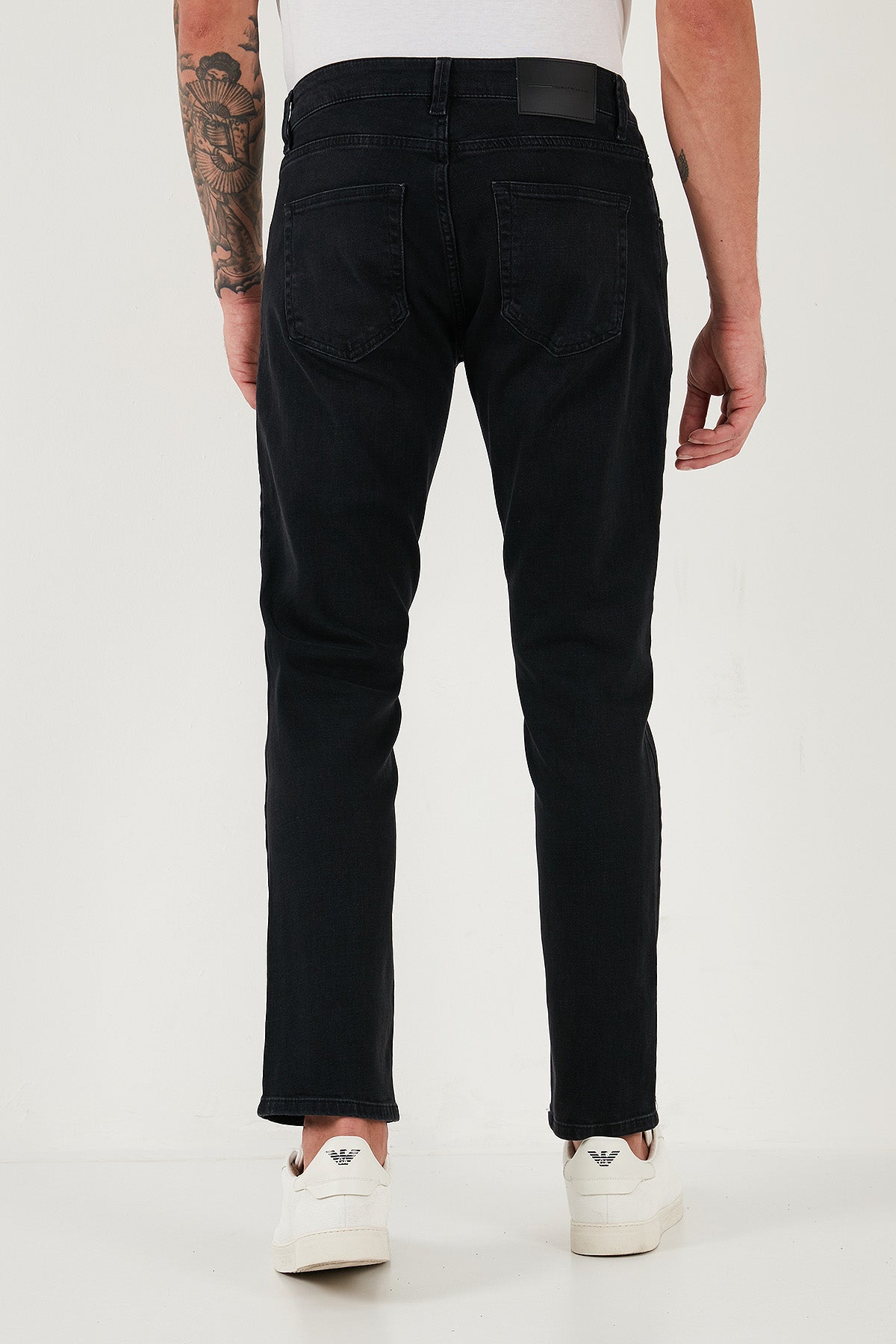 Buratti Pamuklu Regular Fit Normal Bel Boru Paça Jeans Erkek Kot Pantolon 2211C13PARMA SİYAH
