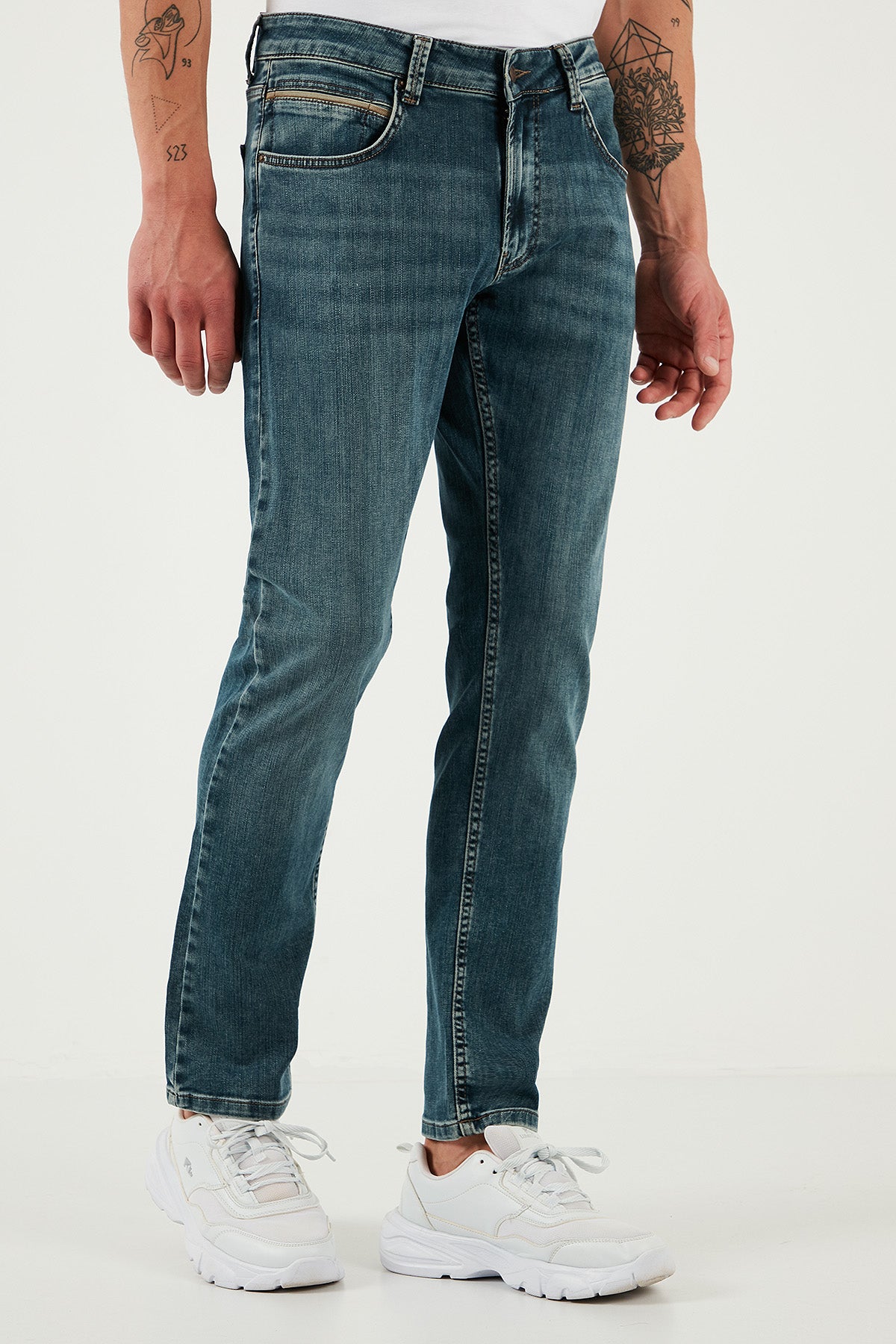Buratti Pamuklu Regular Fit Normal Bel Boru Paça Jeans Erkek Kot Pantolon 2211S76PARMA MAVİ