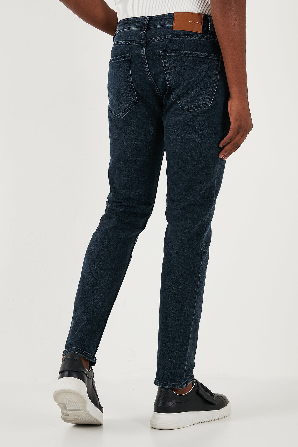 Buratti Streç Pamuklu Slim Fit Normal Bel Boru Paça Jeans Erkek Kot Pantolon 3300S17TOKYO LACİVERT