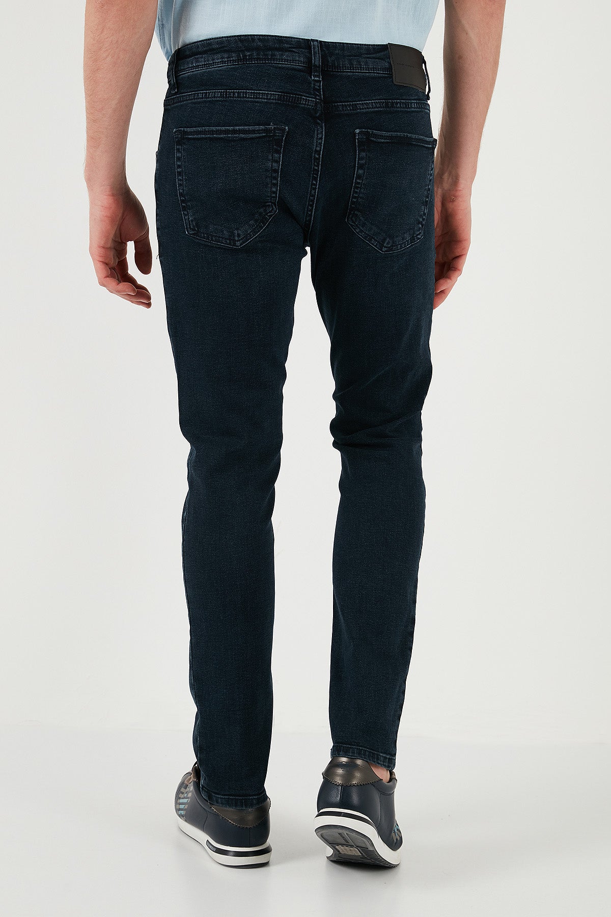 Buratti Pamuklu Slim Fit Yüksek Bel Dar Paça Jeans Erkek Kot Pantolon 3300S80TOKYO LACİVERT