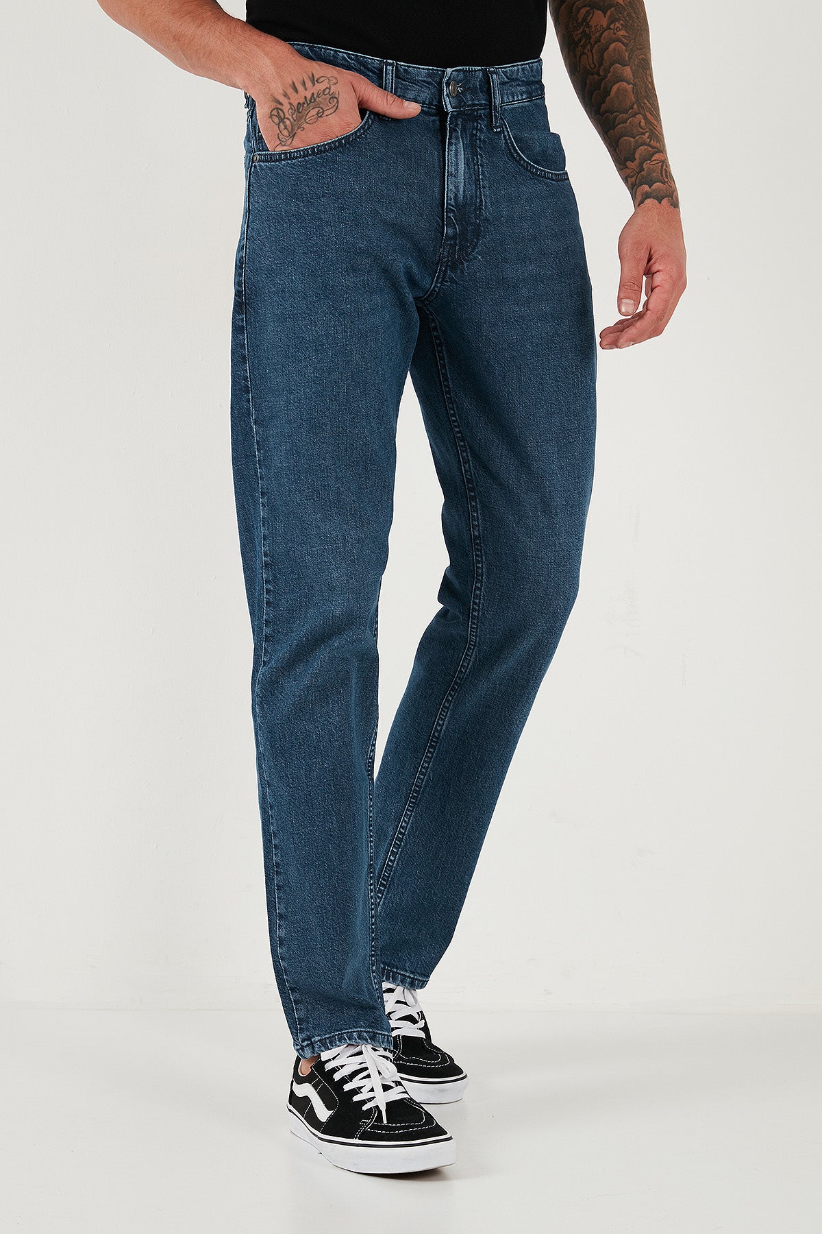 Buratti Pamuklu Comfort Fit Normal Bel Boru Paça Jeans Erkek Kot Pantolon 4400C17TEXAS MAVİ