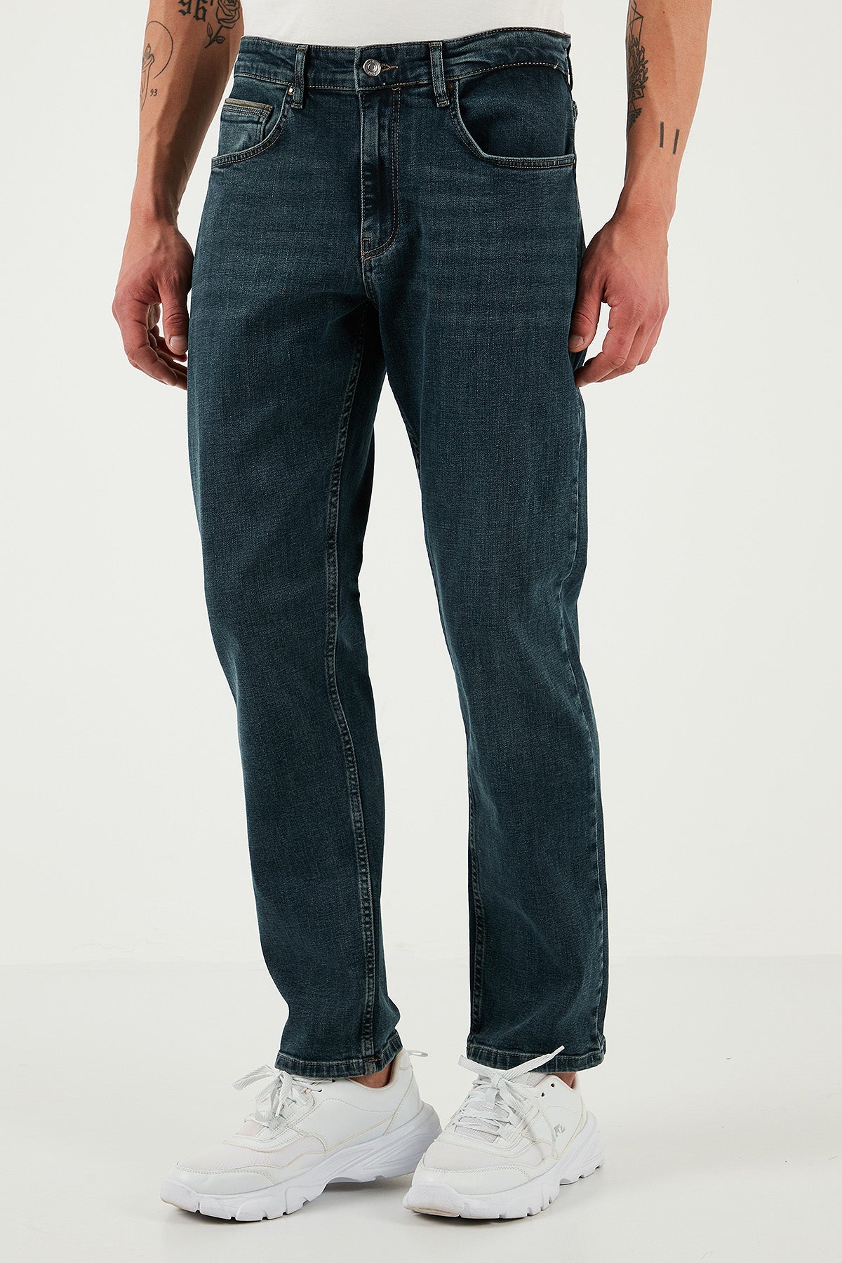 Buratti Pamuklu Comfort Fit Yüksek Bel Boru Paça Jeans Erkek Kot Pantolon 4411S74TEXAS MAVİ