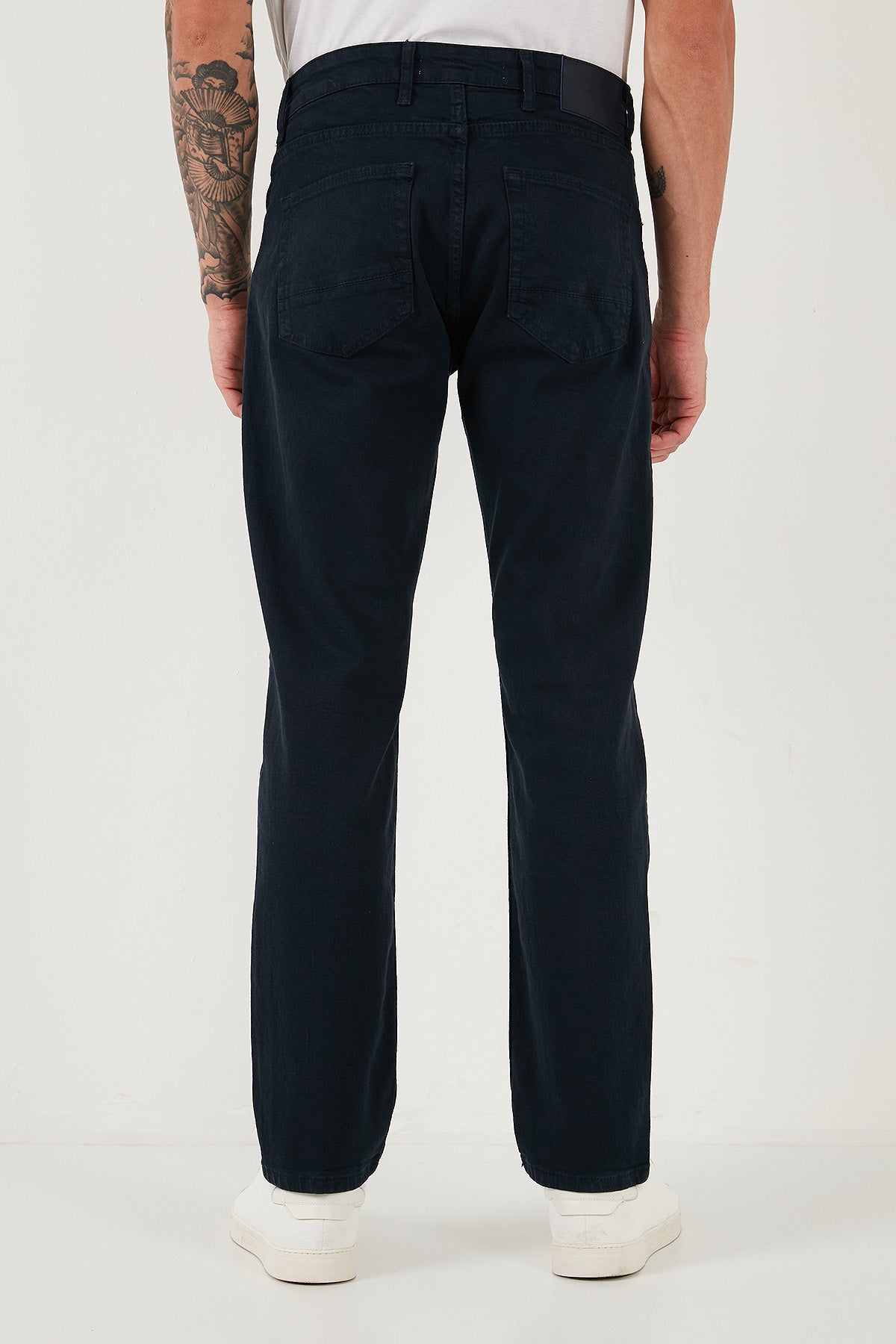 Buratti Pamuklu Comfort Fit Normal Bel Boru Paça Jeans Erkek Kot Pantolon 4412C19TEXAS LACİVERT