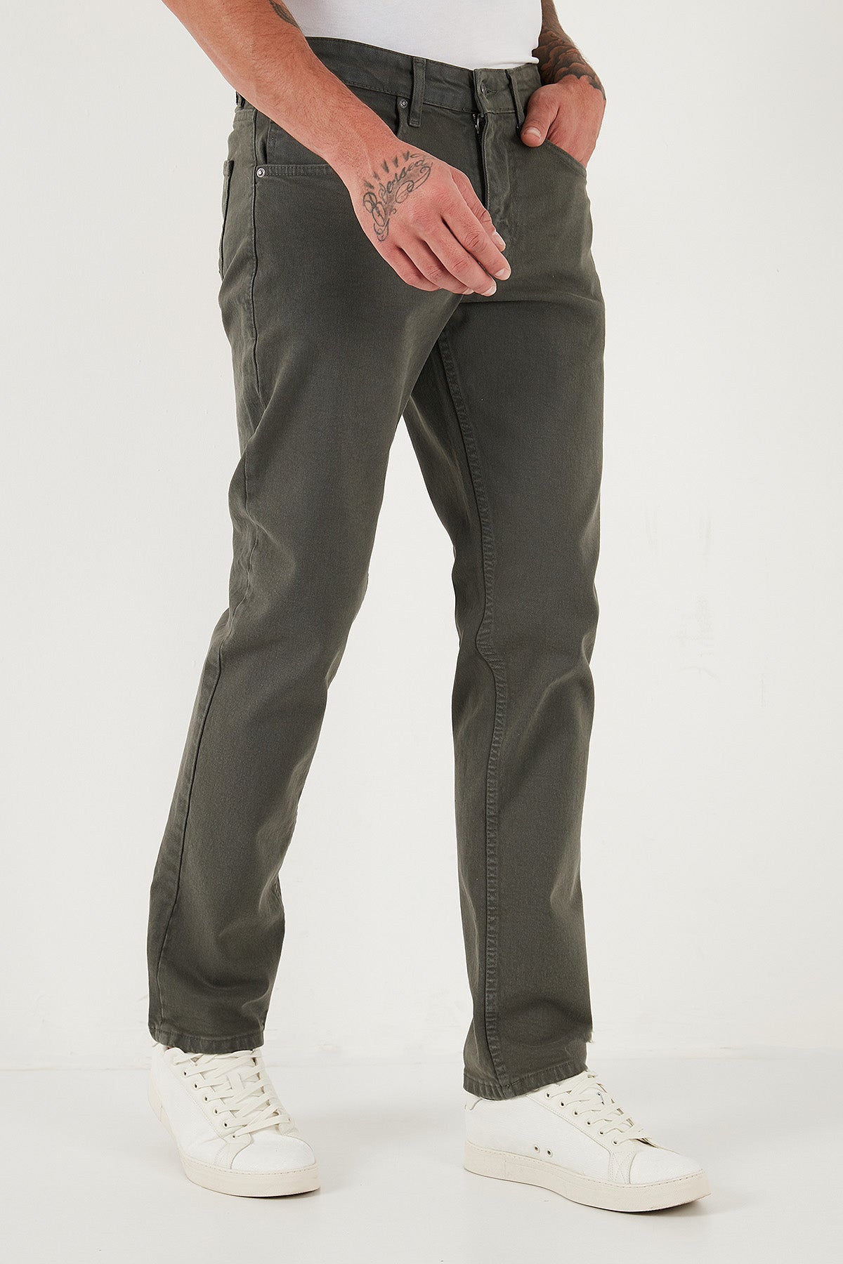 Buratti Pamuklu Comfort Fit Normal Bel Boru Paça Jeans Erkek Kot Pantolon 4412C19TEXAS HAKİ