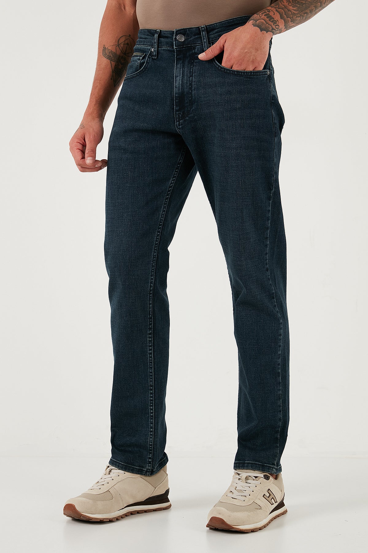 Buratti Streç Pamuklu Comfort Fit Yüksek Bel Boru Paça Jeans Erkek Kot Pantolon 4412C26TEXAS MAVİ