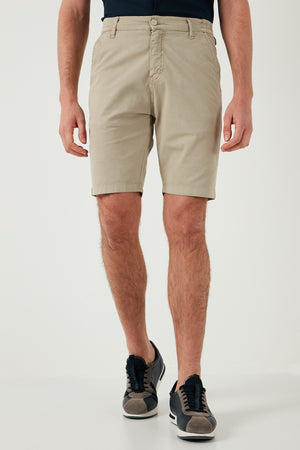 Buratti Pamuklu Slim Tapered Bermuda Erkek Şort 4503S67SMILANO BEJ