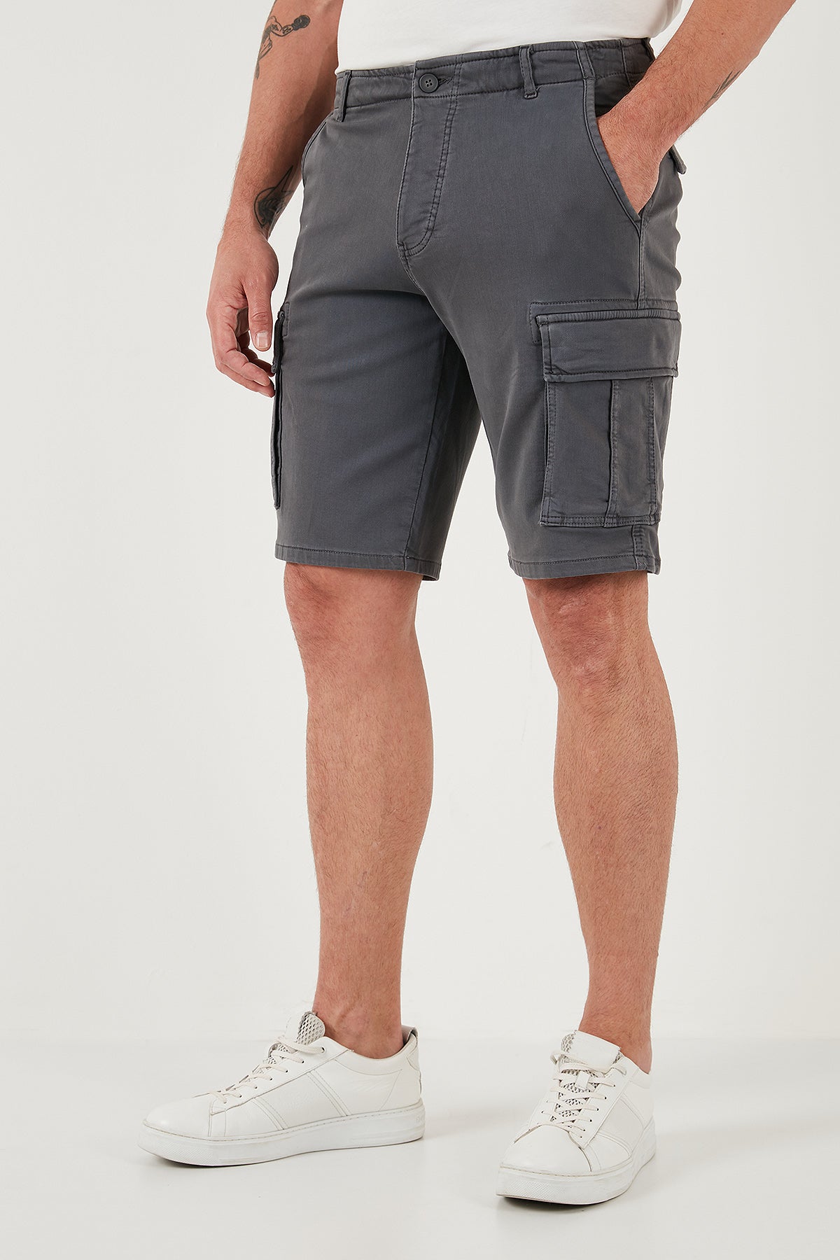 Buratti Streç Pamuklu Regular Fit Normal Bel Kargo Cepli Erkek Şort 4510S79MILAN GRİ