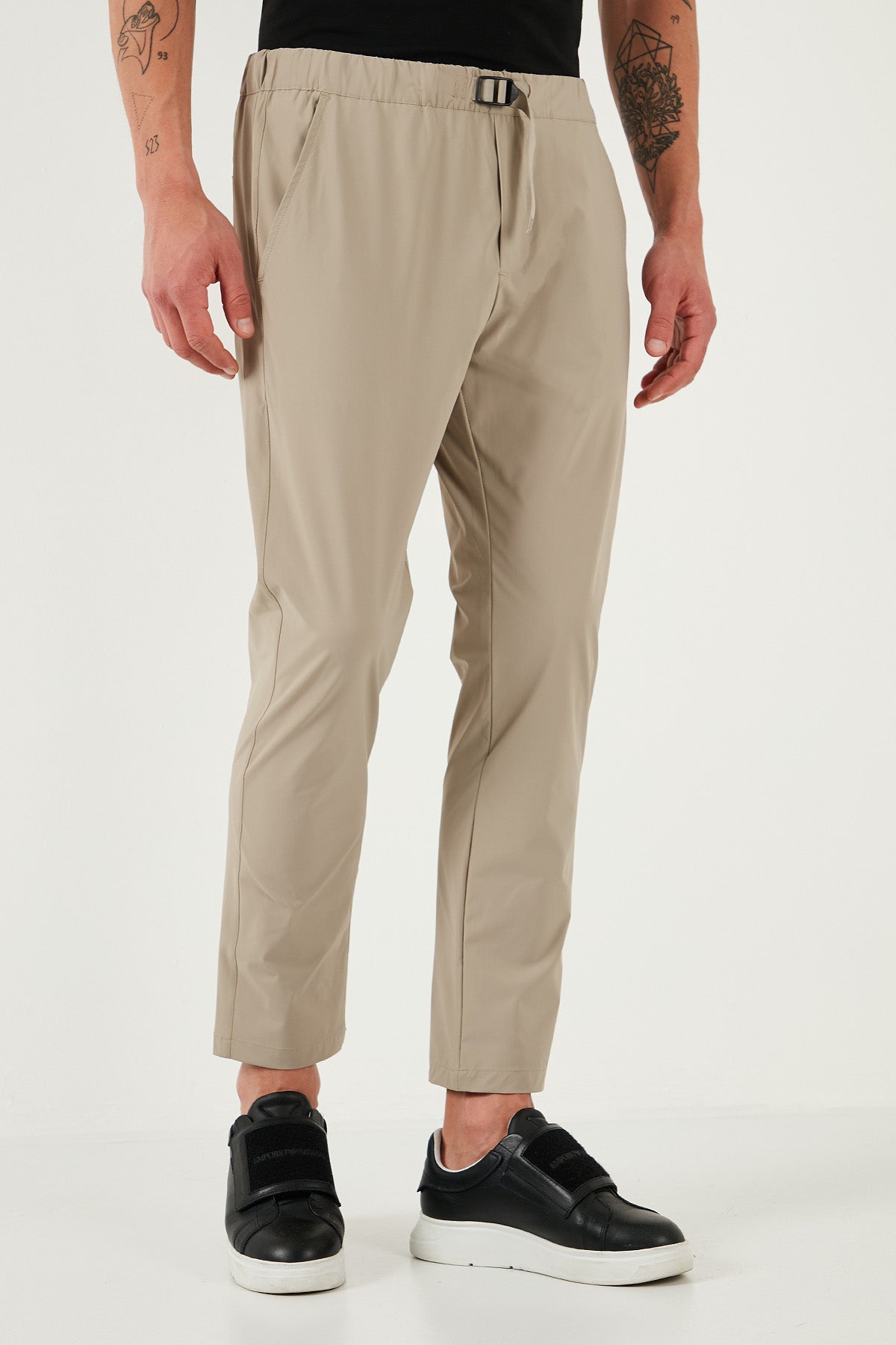 Buratti Slim Fit Lastikli Bel Boru Paça Kemer Detaylı Erkek Pantolon 5543S86JMILANO BEJ
