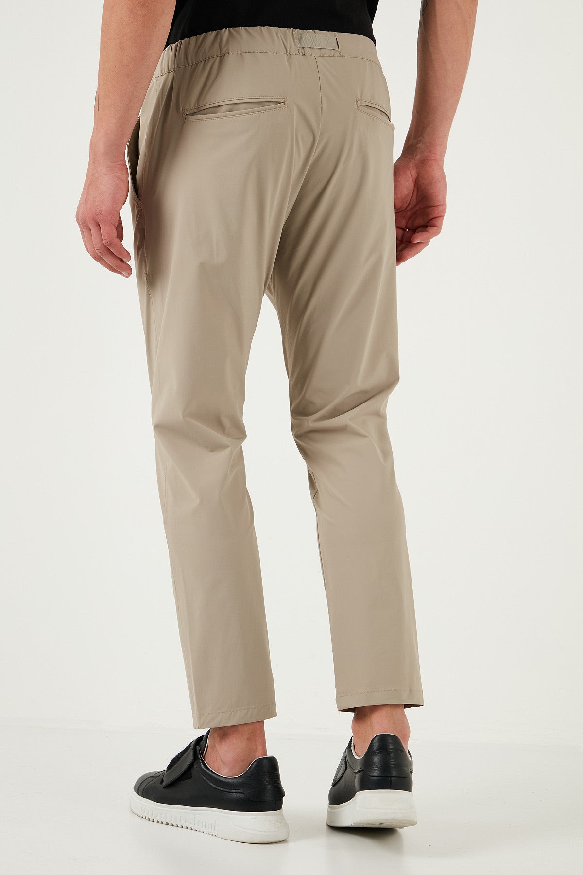 Buratti Slim Fit Lastikli Bel Boru Paça Kemer Detaylı Erkek Pantolon 5543S86JMILANO BEJ