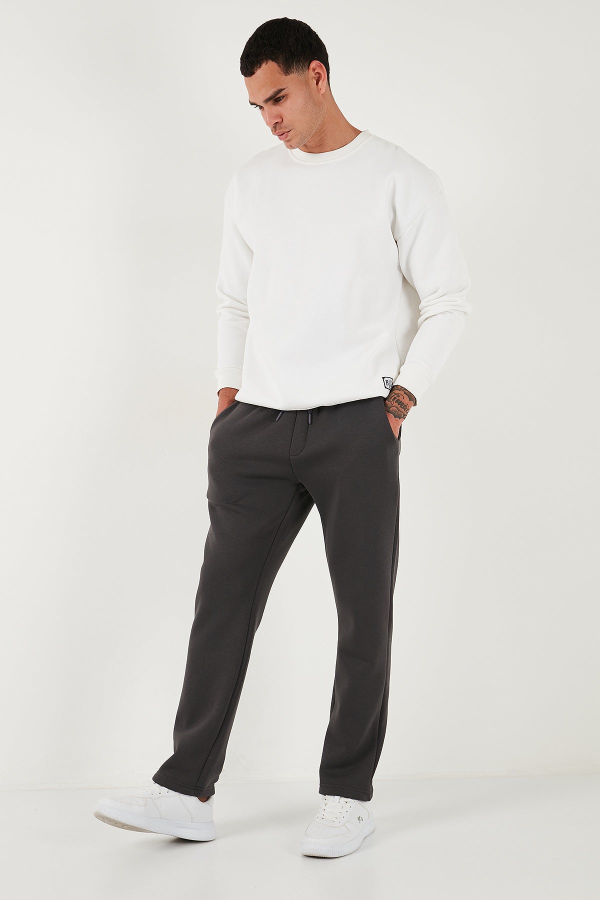 Buratti Pamuklu Regular Fit Normal Bel Şardonlu Erkek Eşofman Altı 5908040 ANTRASİT