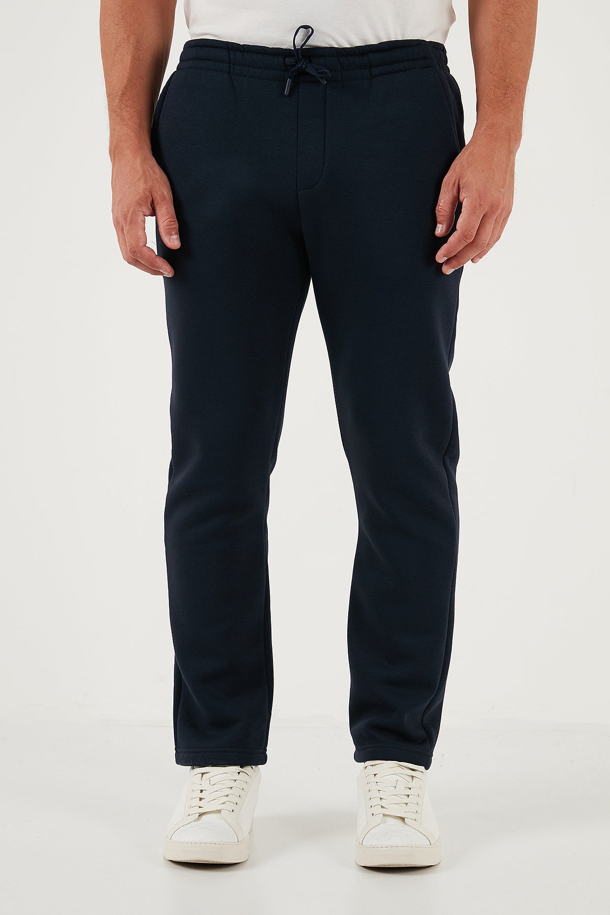 Buratti Pamuklu Regular Fit Normal Bel Şardonlu Erkek Eşofman Altı 5908040 KOYU LACİVERT