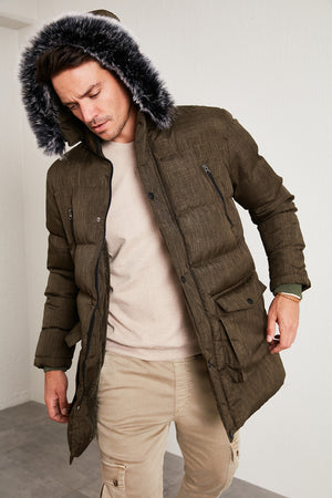 Buratti Slim Fit Suni Kürklü Peluş Astarlı Çıkarılabilir Kapüşonlu Şişme Erkek Mont 5760001 HAKİ