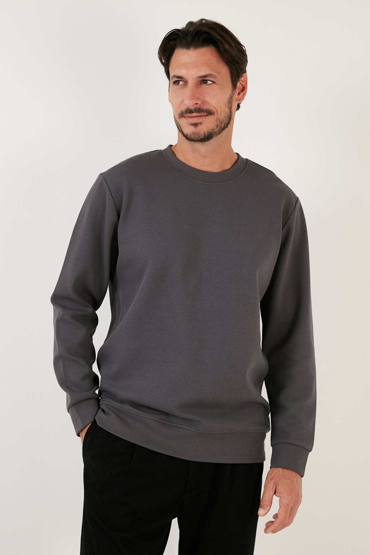 Buratti Pamuklu Bisiklet Yaka Regular Fit Basic Erkek Sweat 5905521 ANTRASİT