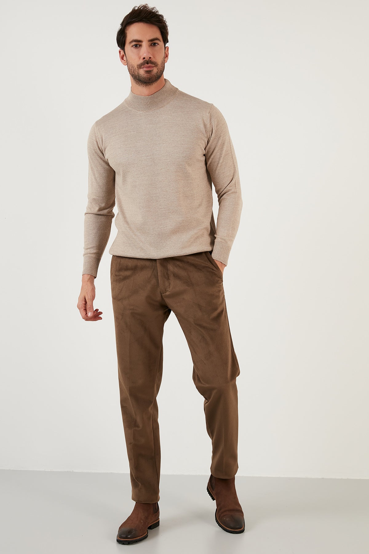 Buratti Normal Bel Regular Fit Düz Paça Erkek Kadife Pantolon 645MERLIN CAMEL