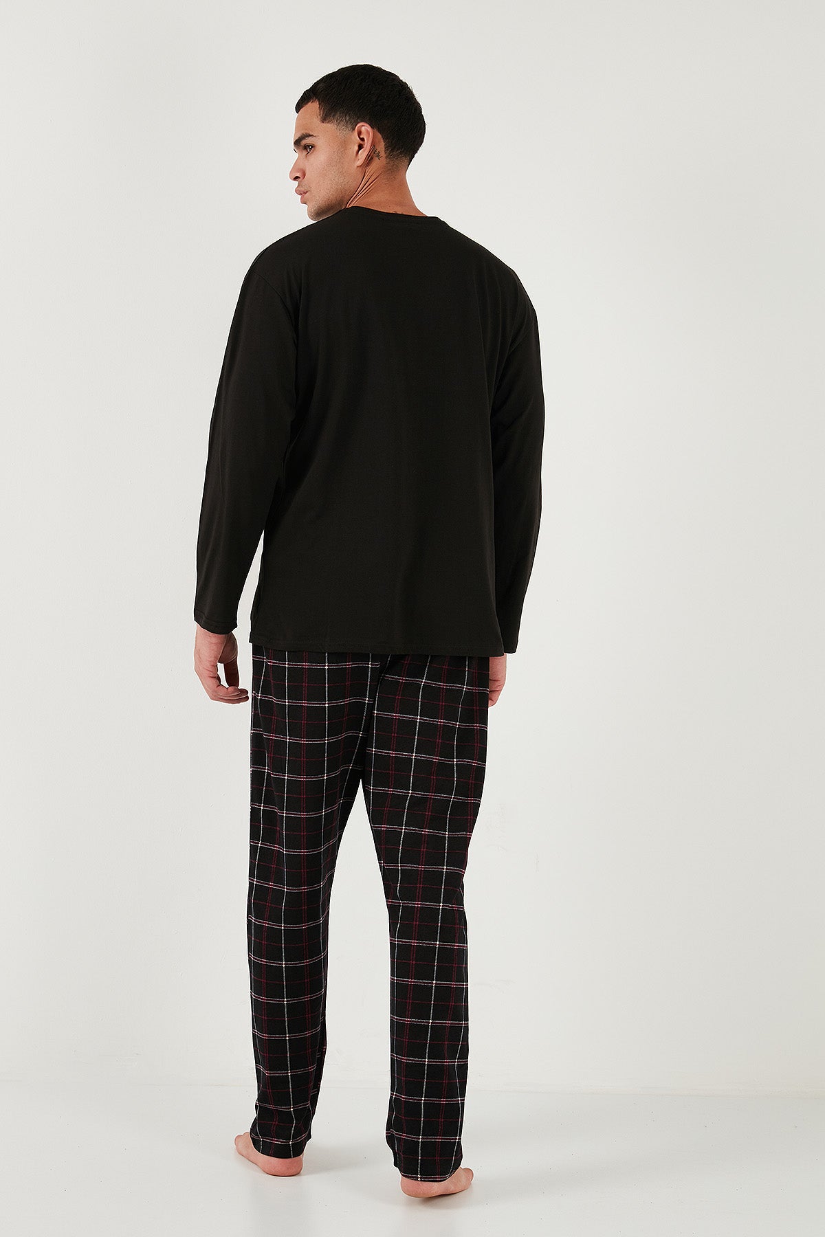Buratti Ekoseli Pamuklu Regular Fit Yüksek Bel Bisiklet Yaka Erkek Pijama Takımı 6574000 SİYAH