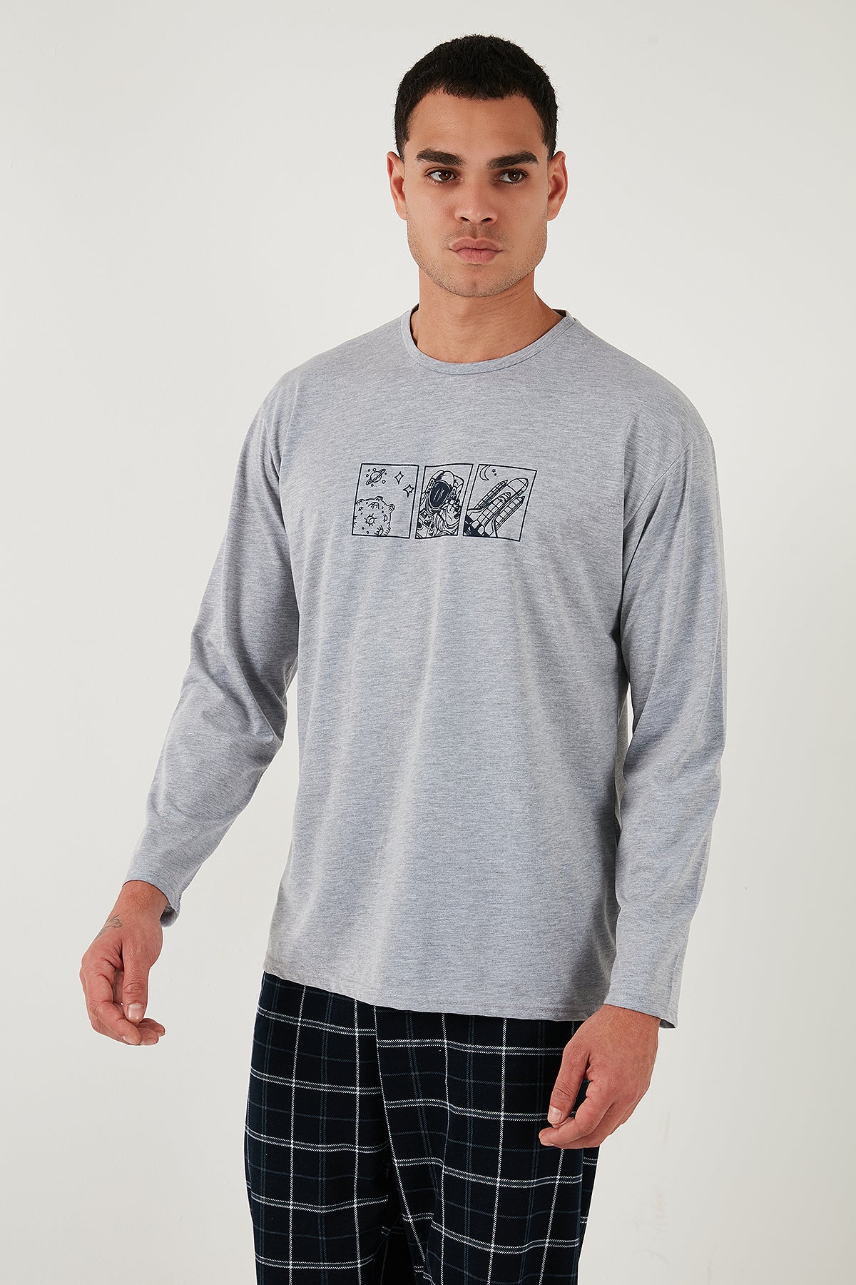 Buratti Ekoseli Pamuklu Regular Fit Yüksek Bel Bisiklet Yaka Erkek Pijama Takımı 6574000 GRİ