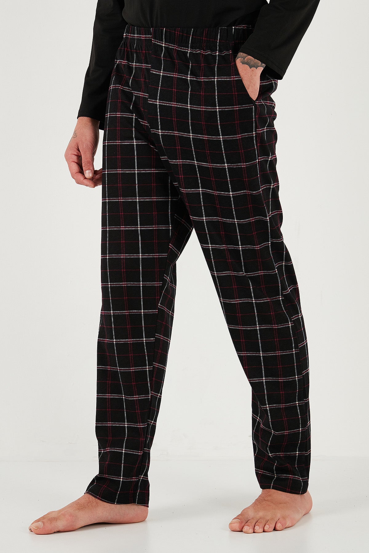 Buratti Pamuklu Regular Fit Bisiklet Yaka Ekoseli Erkek Pijama Takımı 6574001 SİYAH