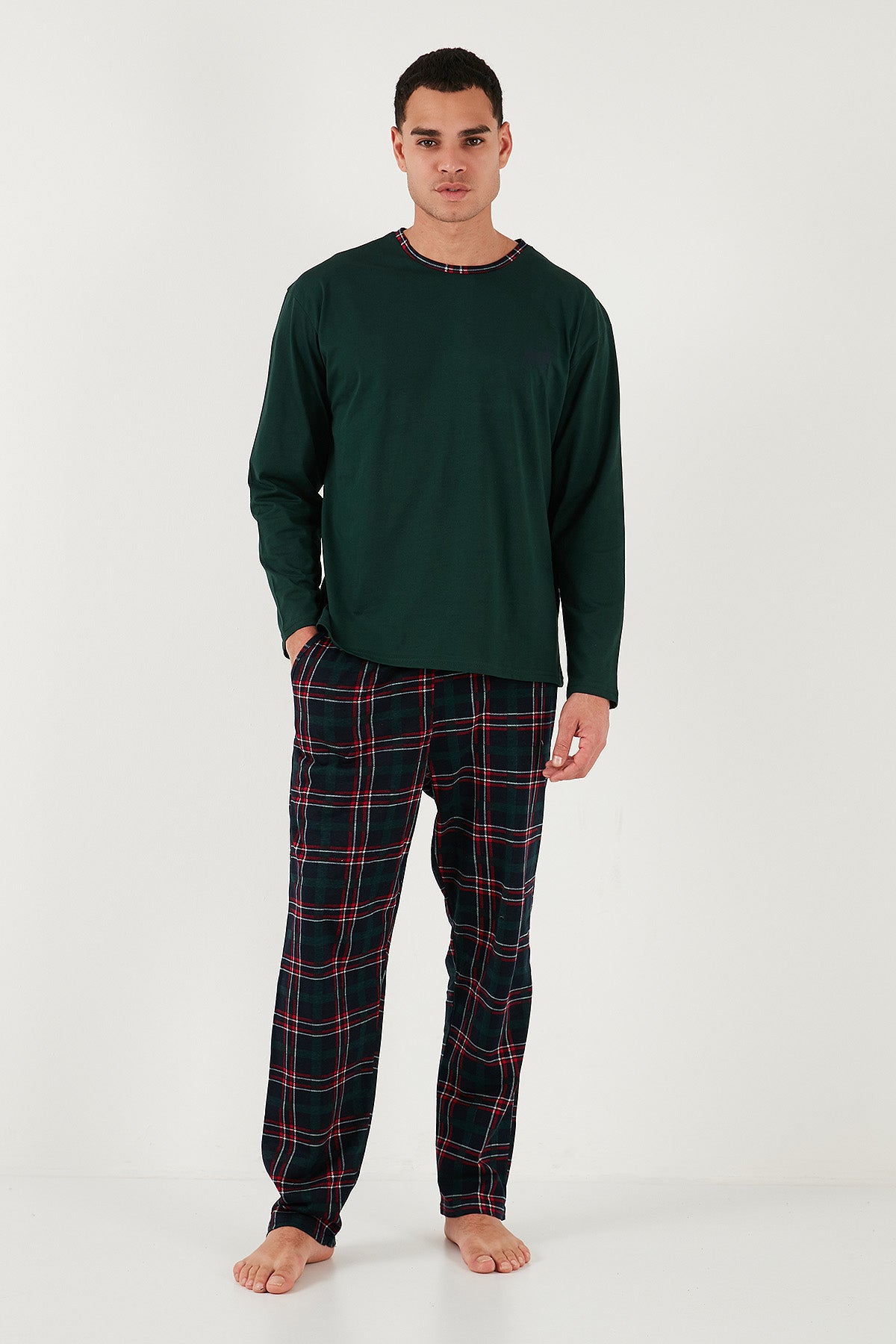 Buratti Pamuklu Regular Fit Bisiklet Yaka Ekoseli Erkek Pijama Takımı 6574001 YEŞİL