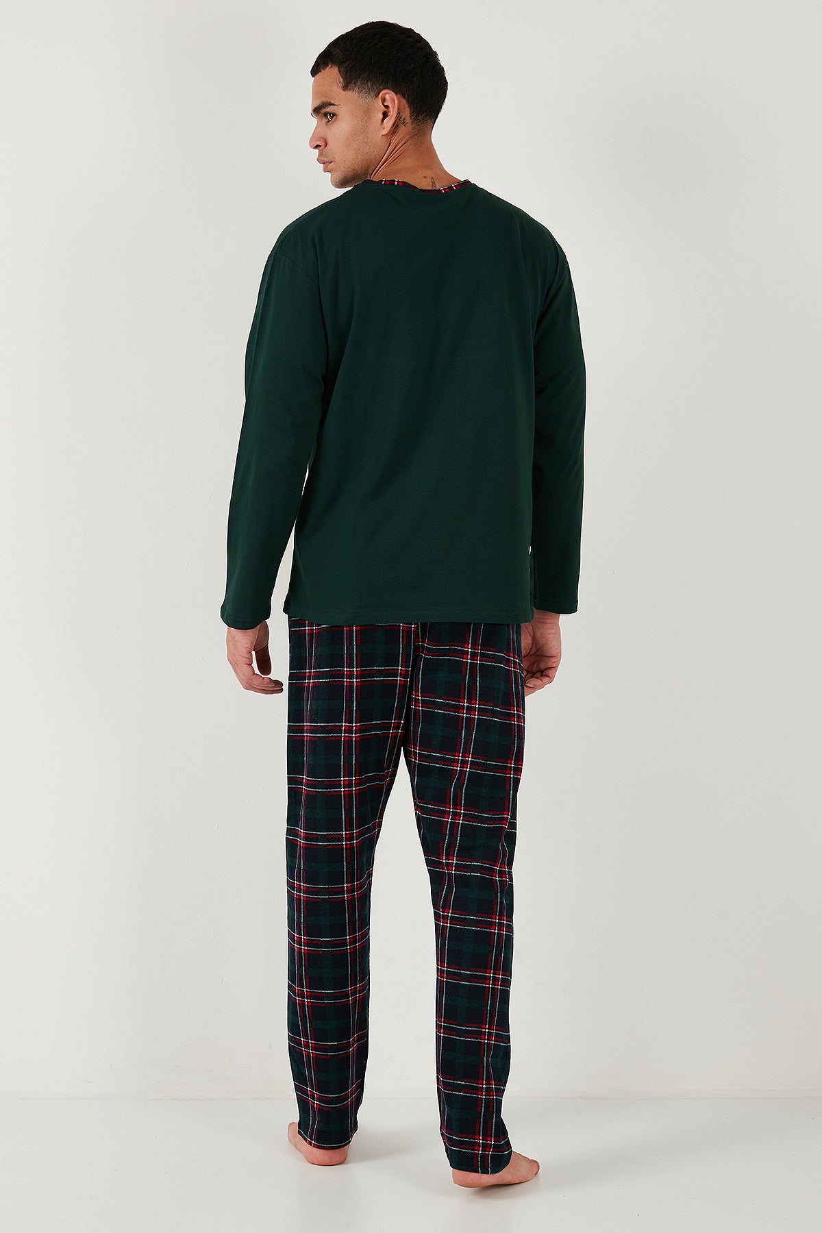 Buratti Pamuklu Regular Fit Bisiklet Yaka Ekoseli Erkek Pijama Takımı 6574001 YEŞİL