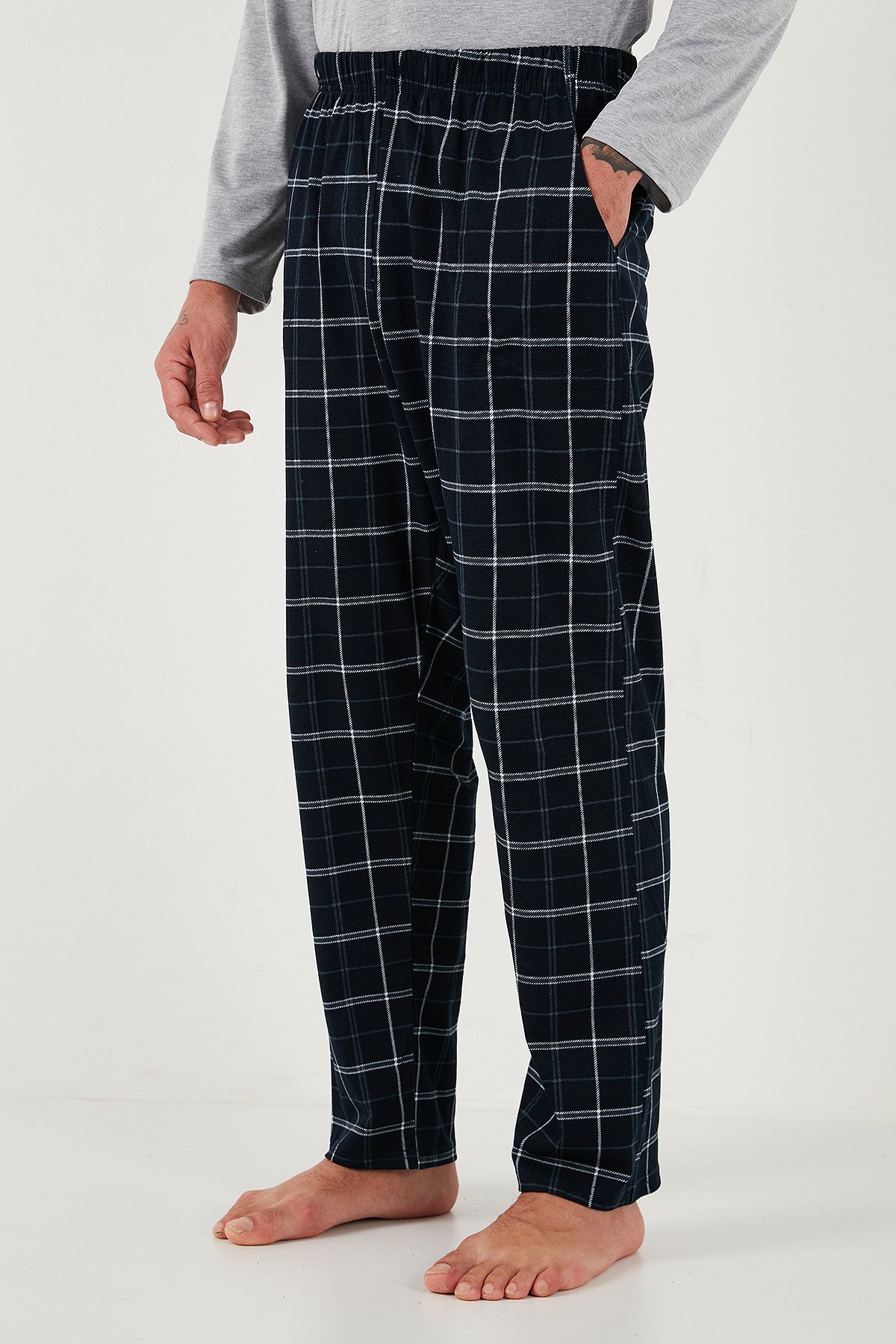 Buratti Pamuklu Regular Fit Bisiklet Yaka Ekoseli Erkek Pijama Takımı 6574001 GRİ
