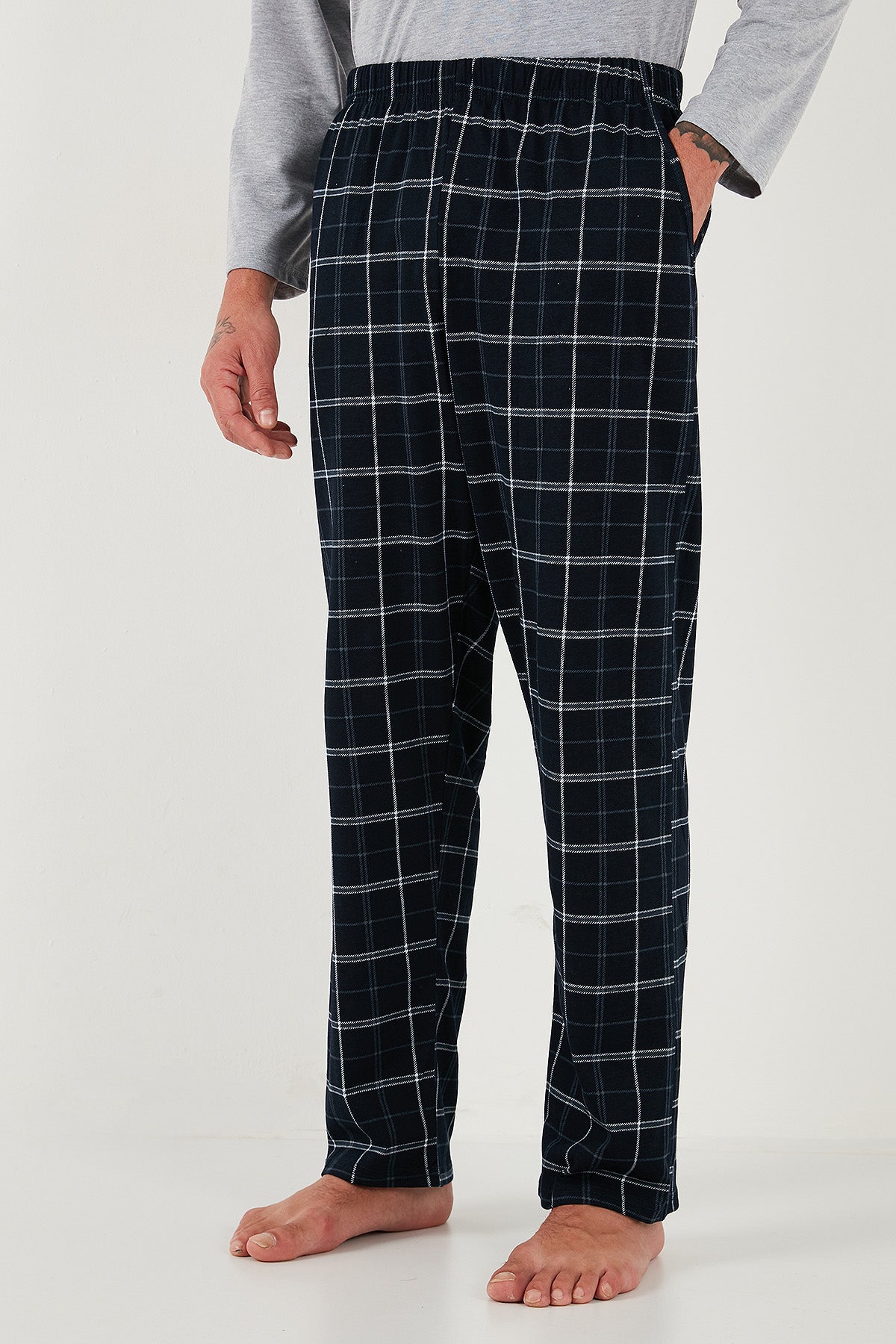 Buratti Ekoseli Regular Fit Yüksek Bel Cepli Bisiklet Yaka Erkek Pijama Takımı 6574002 GRİ