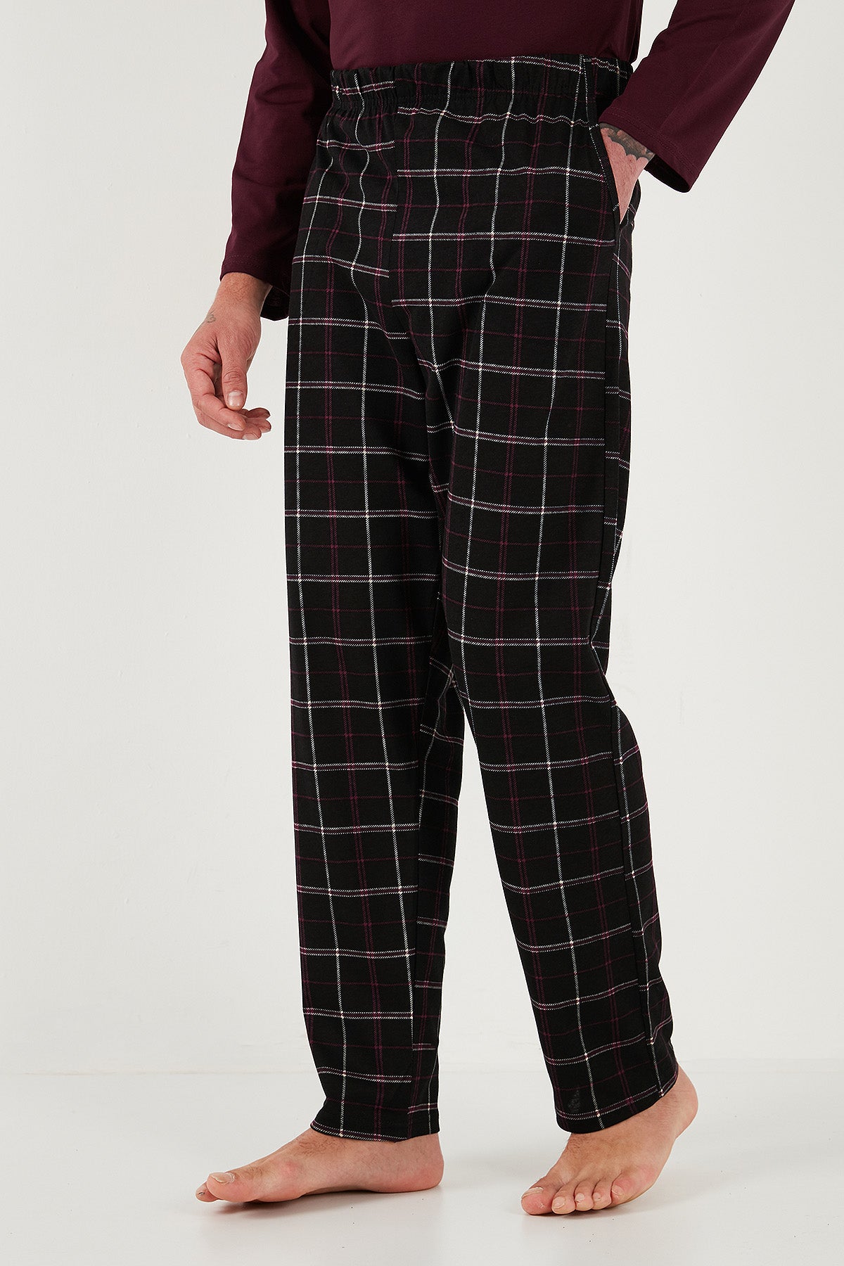 Buratti Ekoseli Regular Fit Yüksek Bel Cepli Bisiklet Yaka Erkek Pijama Takımı 6574002 SİYAH-BORDO