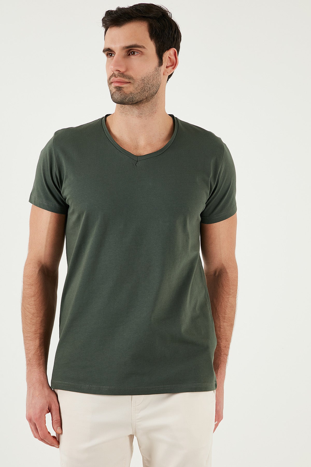 Buratti Pamuklu Slim Fit V Yaka Basic Erkek T Shirt 5412001 HAKİ