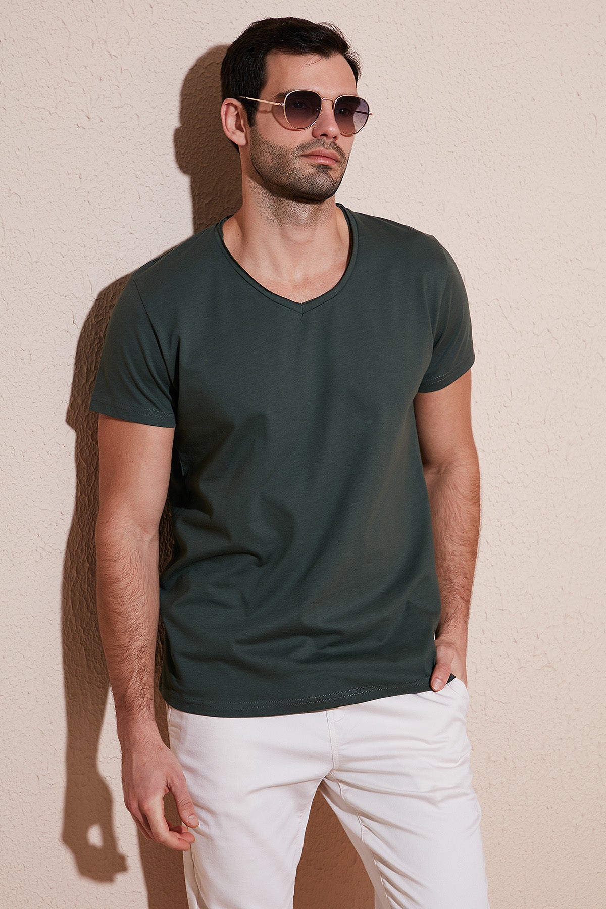 Buratti Pamuklu Slim Fit V Yaka Basic Erkek T Shirt 5412001 HAKİ