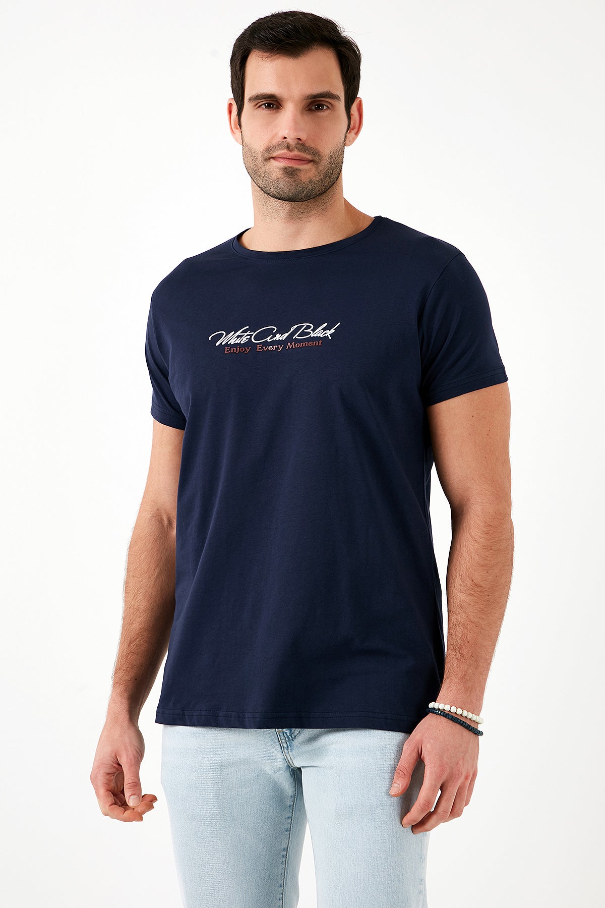 Buratti Pamuklu Slim Fit Bisiklet Yaka Yazılı Erkek T Shirt 541ENJOY LACİVERT