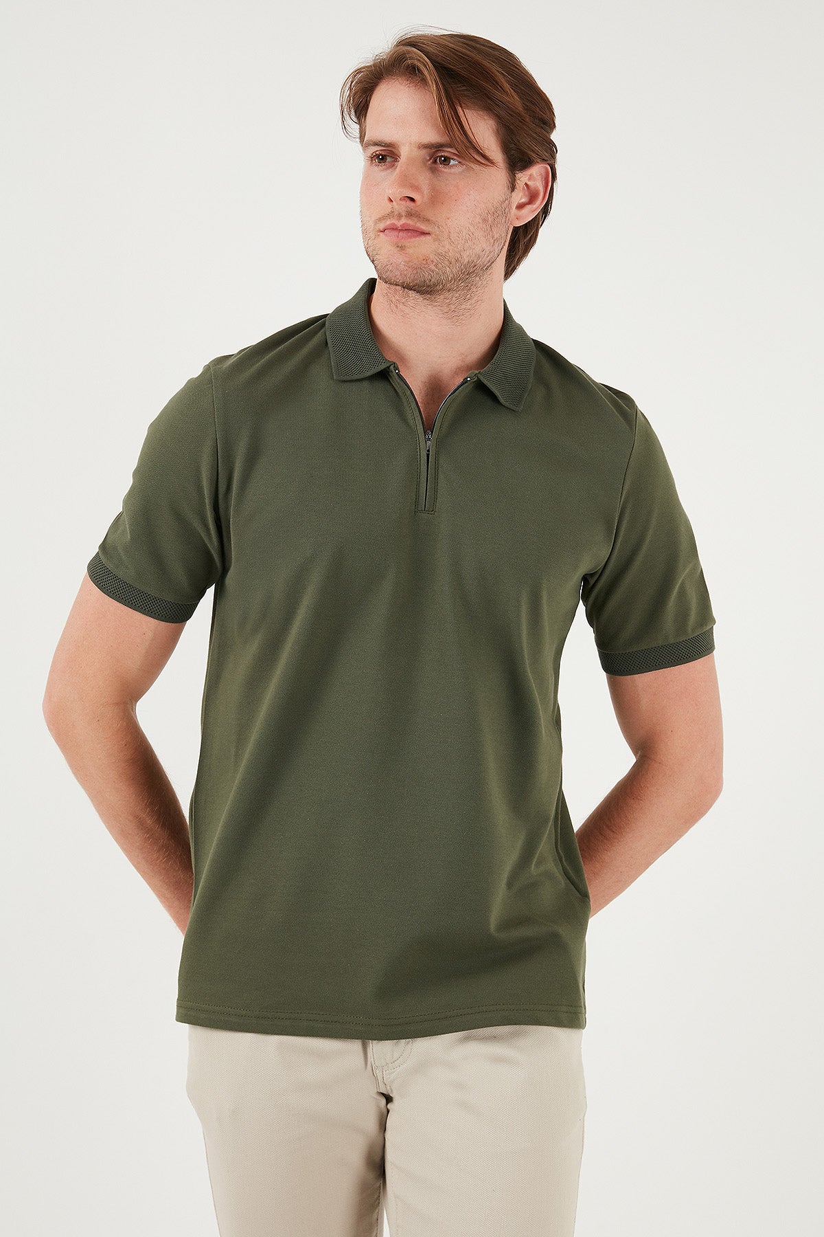 Buratti Pamuklu Regular Fit Yarım Fermuarlı Erkek Polo Yaka T Shirt 5901029 HAKİ