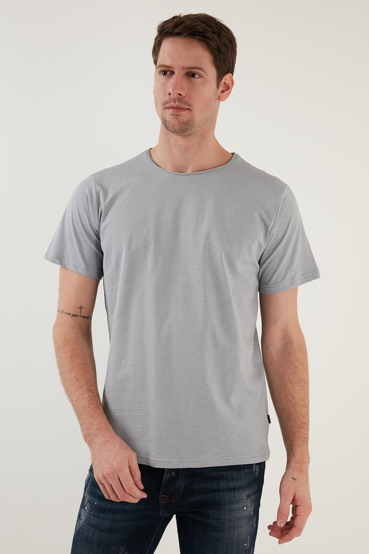 Buratti Bisiklet Yaka % 100 Pamuk Regular Fit Basic Erkek T Shirt 59020001 AÇIK GRİ