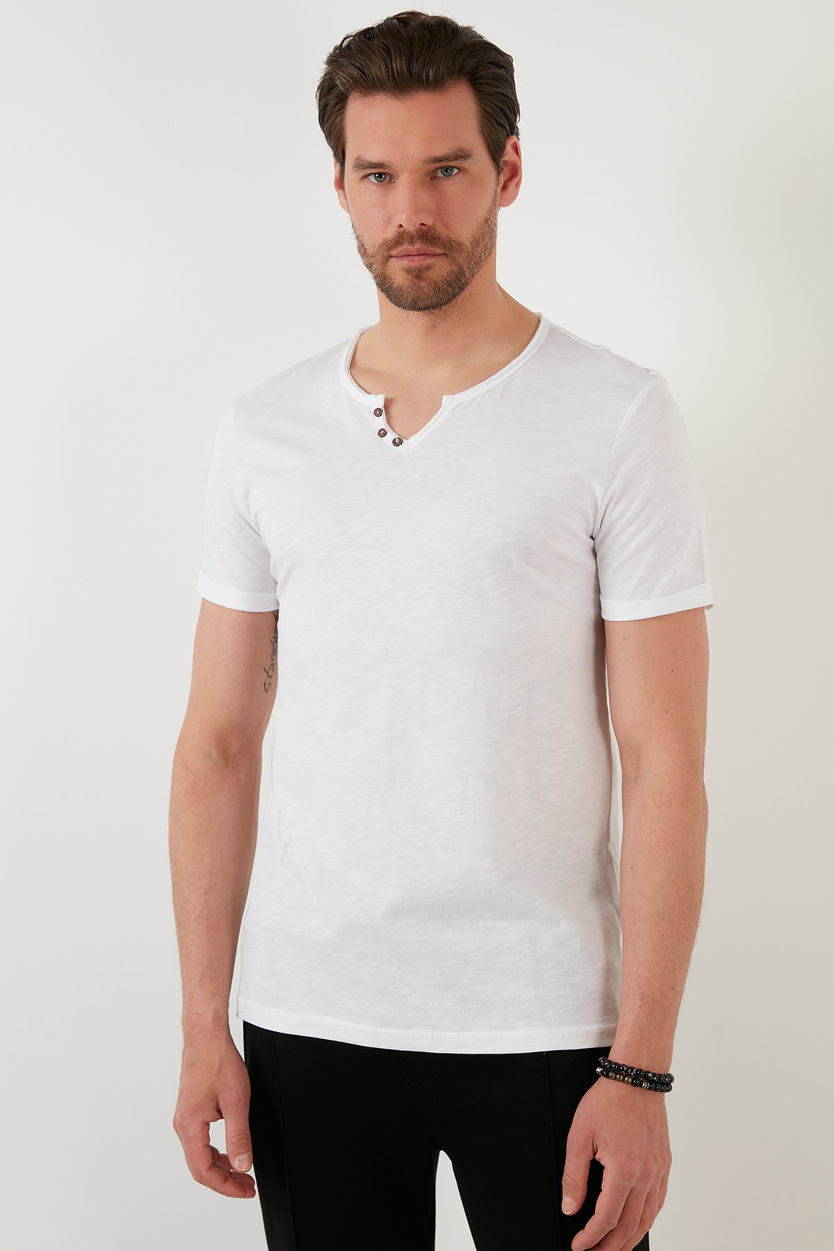 Buratti Slim Fit Düğme Detaylı % 100 Pamuk Erkek T Shirt 5902135 BEYAZ