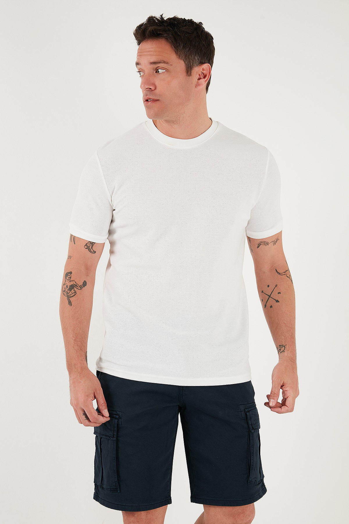 Buratti Pamuklu Regular Fit Bisiklet Yaka Basic Erkek T Shirt 5902387 EKRU