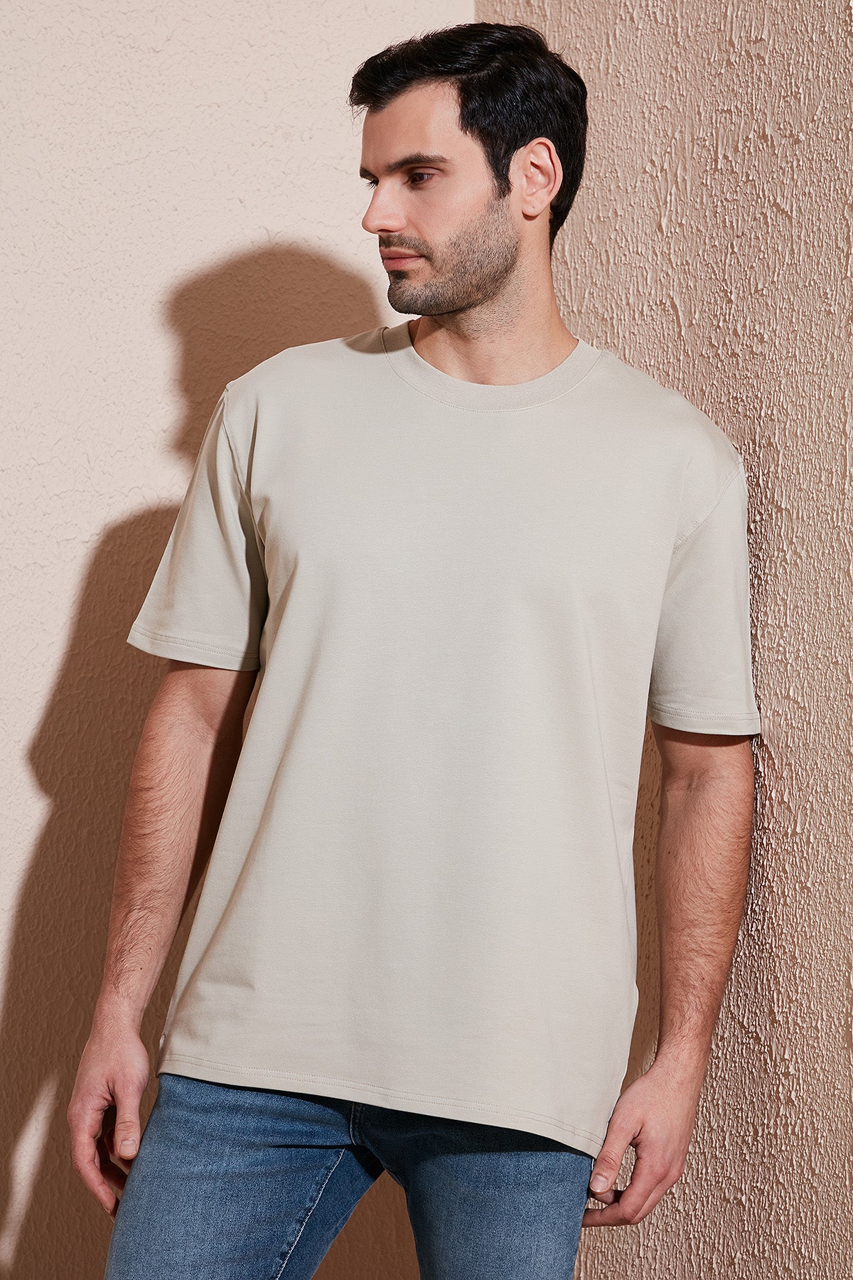 Buratti Pamuklu Bisiklet Yaka Relaxed Fit Basic Erkek T Shirt 5902610 Açık Taş