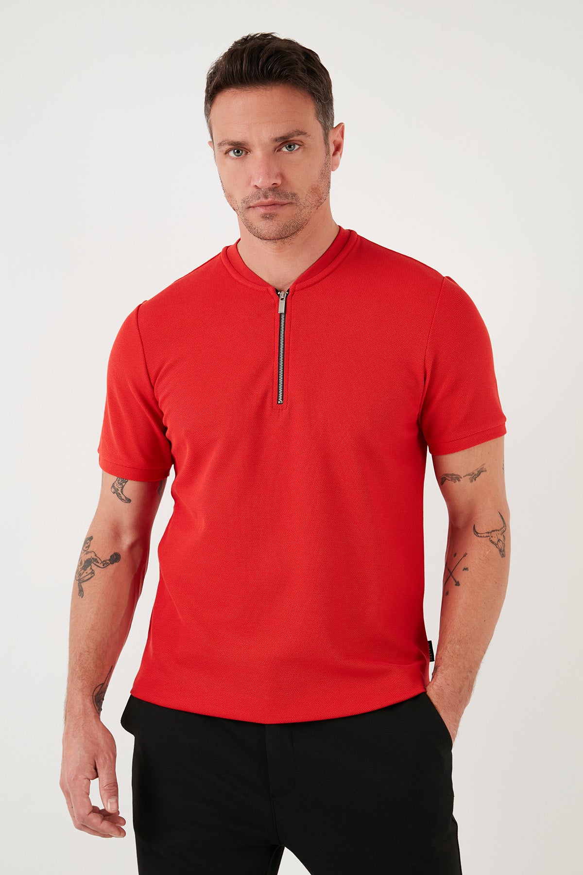 Buratti Pamuklu Regular Fit Yarım Fermuarlı Erkek T Shirt 5902653 KIRMIZI