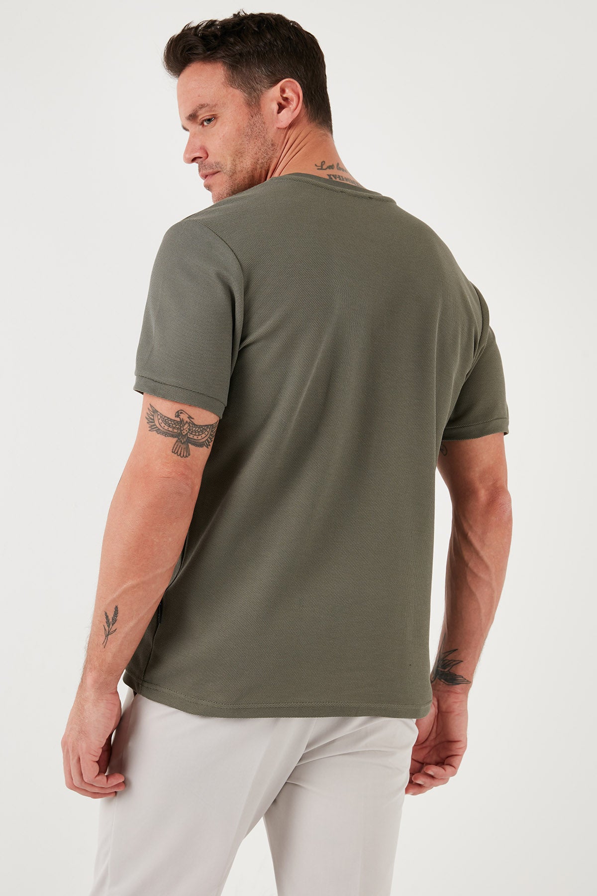 Buratti Pamuklu Regular Fit Yarım Fermuarlı Erkek T Shirt 5902653 HAKİ