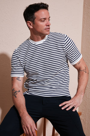 Buratti Pamuklu Çizgili Regular Fit Bisiklet Yaka Erkek T Shirt 5903005 İNDİGO