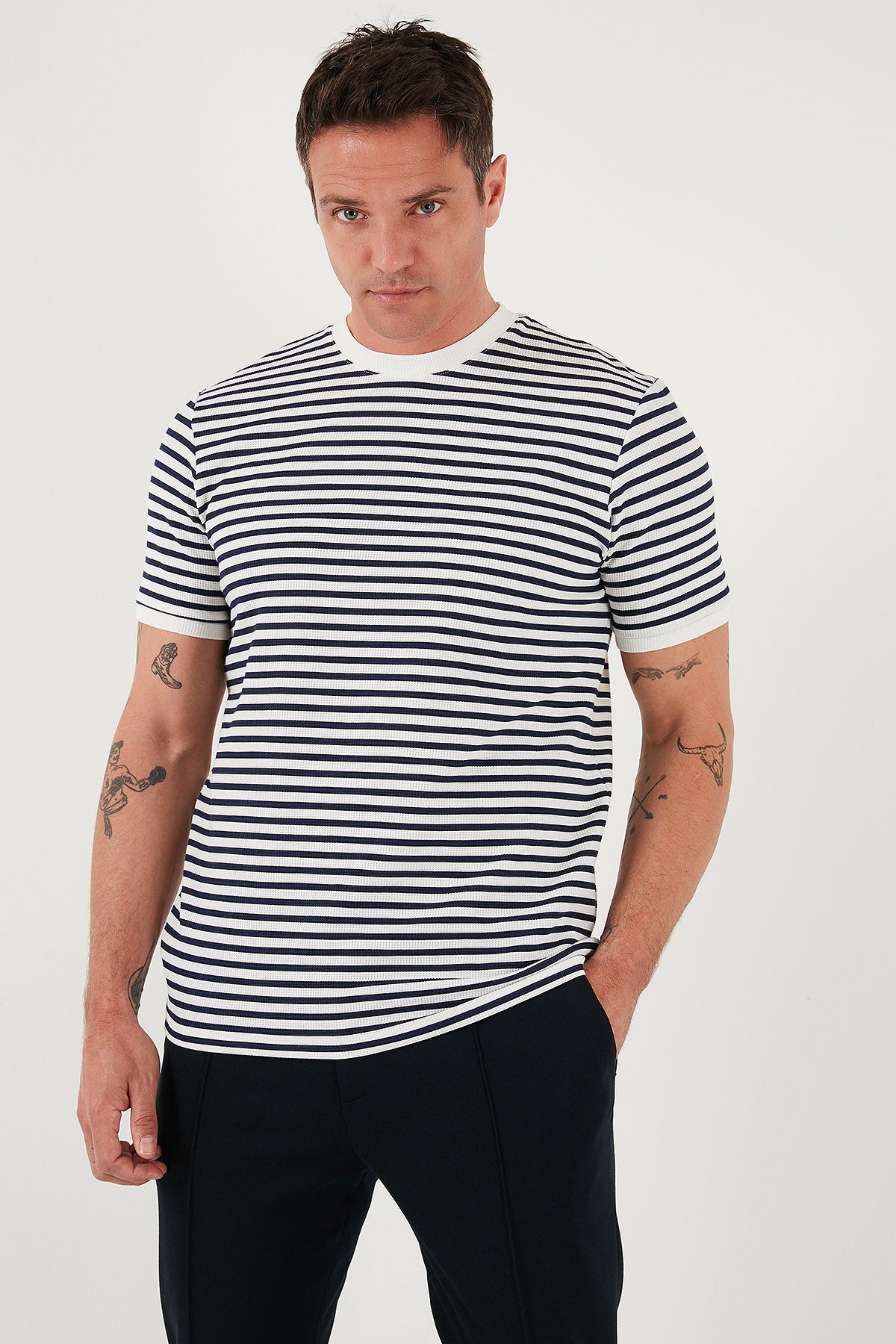 Buratti Pamuklu Çizgili Regular Fit Bisiklet Yaka Erkek T Shirt 5903005 İNDİGO